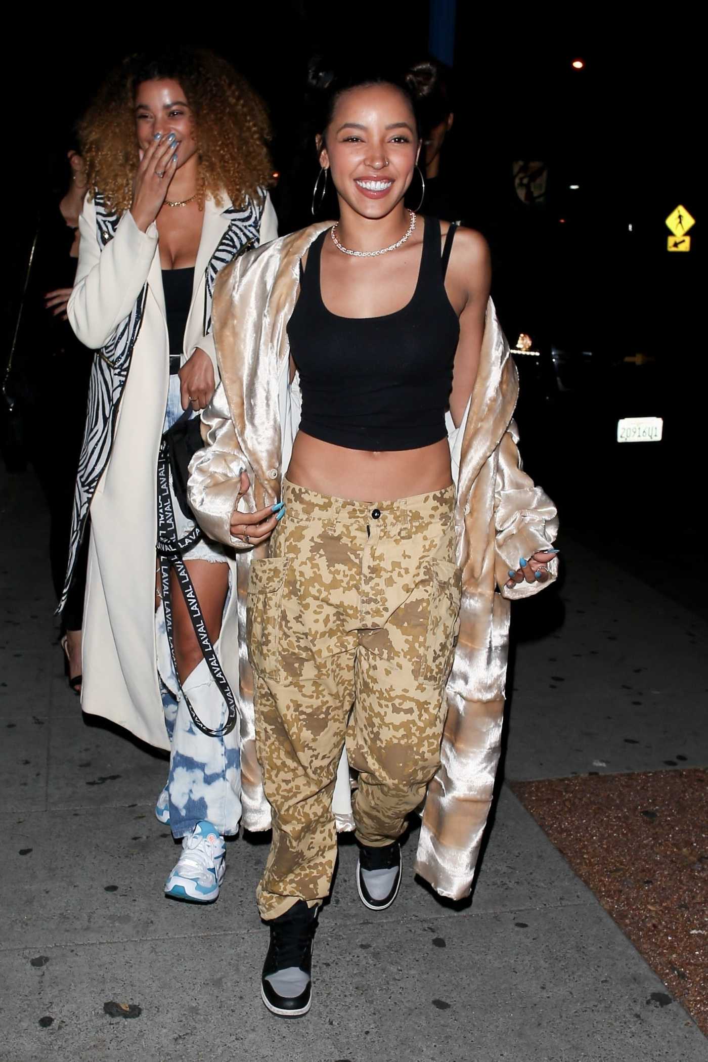 Tinashe Was Spotted in Her Underwear Outside on the Balcony at Chateau