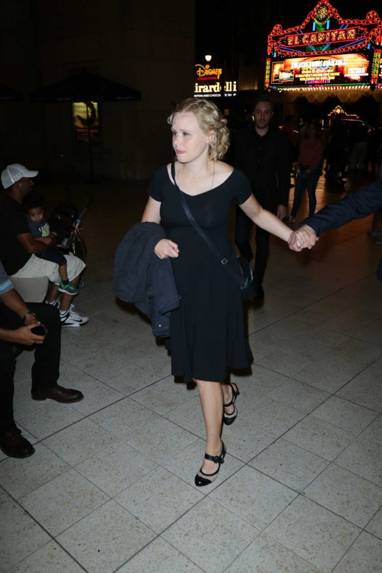 Alison Pill Arrives to Dolby Theatre in Hollywood 08/15/2016-1