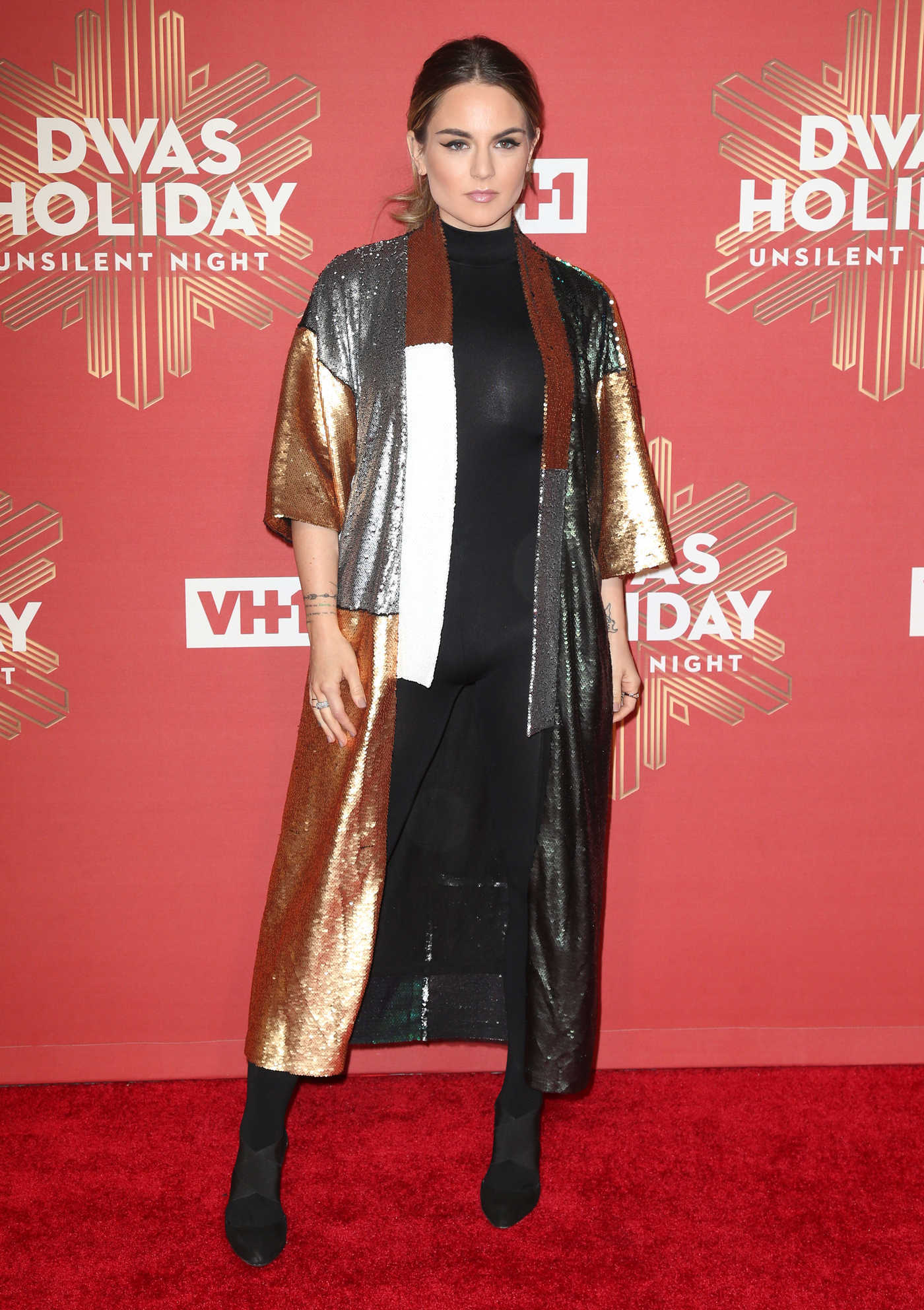 Joanna Jojo Levesque at the 2016 VH1's Divas Holiday: Unsilent Night in New York 12/02/2016