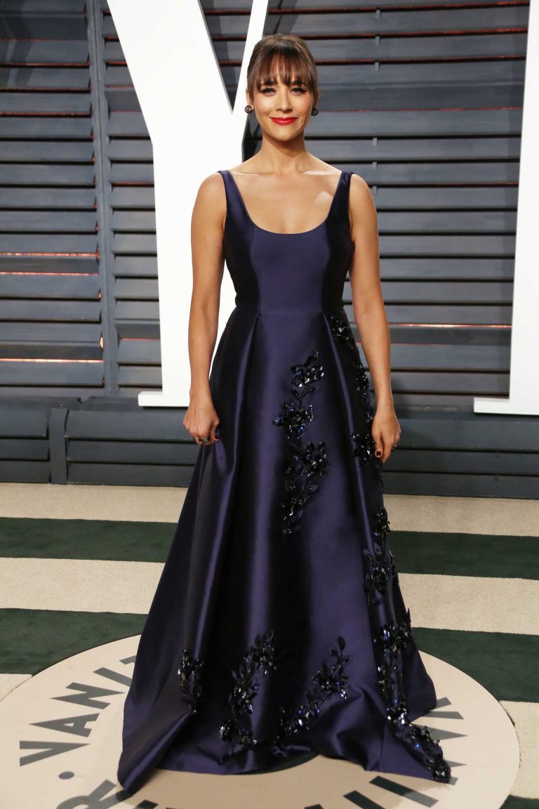 Rashida Jones at the 2017 Vanity Fair Oscar Party in Beverly Hills 02/26/2017-1