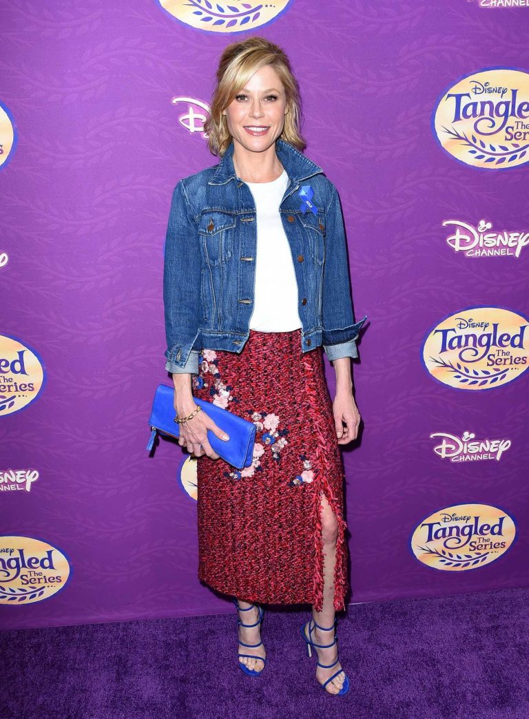 Julie Bowen at the Tangled Before Ever After VIP Screening in Beverly Hills 03/04/2017-1