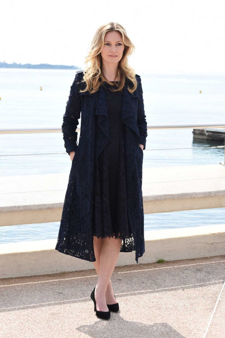 Julia Stiles at a Photocall Riviera in Cannes 04/03/2017-1