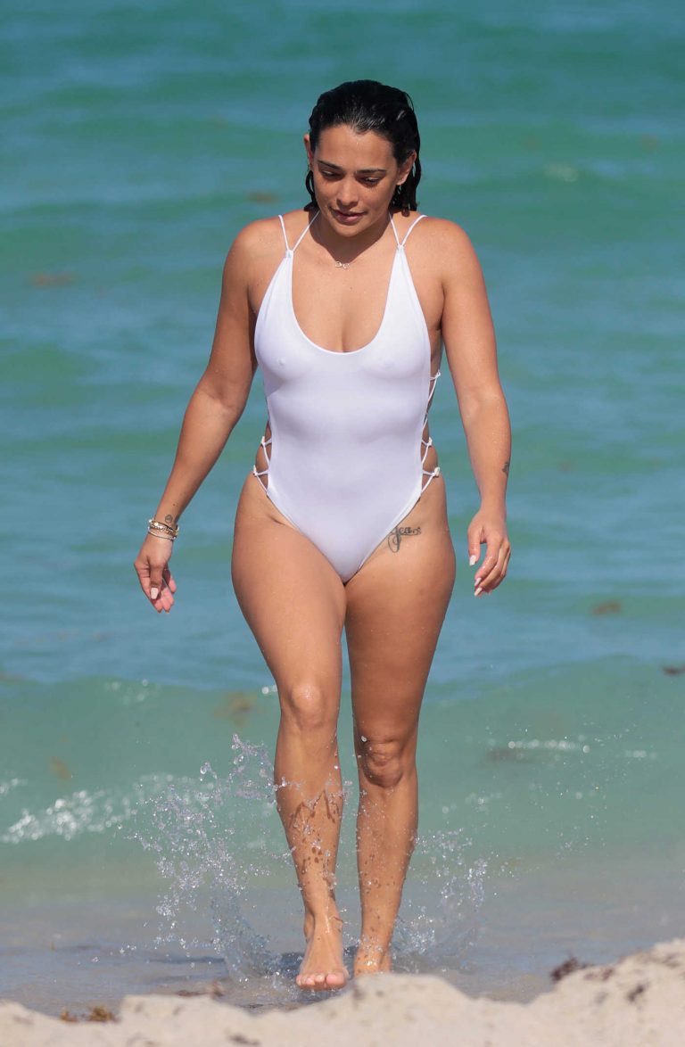 Natalie Martinez Wears a White Swimsuit at the Beach in Miami 07/08/2017-1