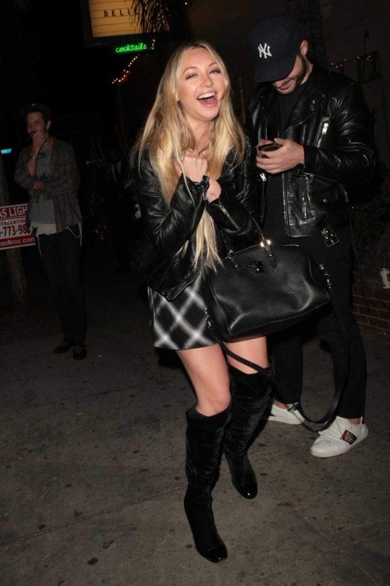 Corinne Olympios Arrives at Delilah Night Club in West Hollywood 12/16/2017-1