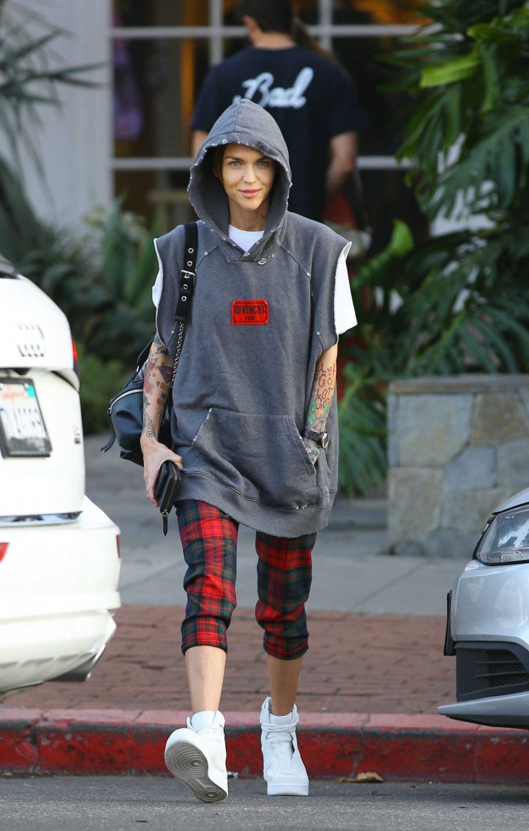 Ruby Rose Was Seen Out in Los Angeles 02/06/2018-1