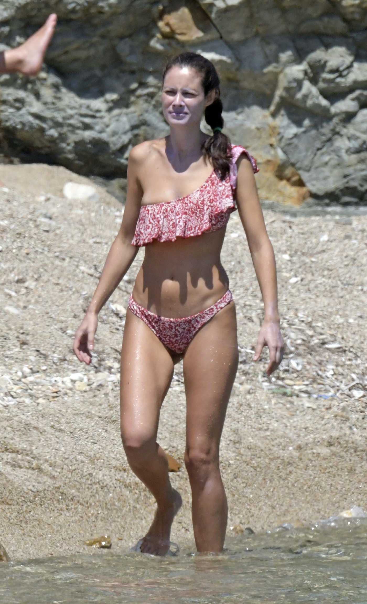 Marica Pellegrinelli in Bikini on the Beach in Mykonos 08/17/2018
