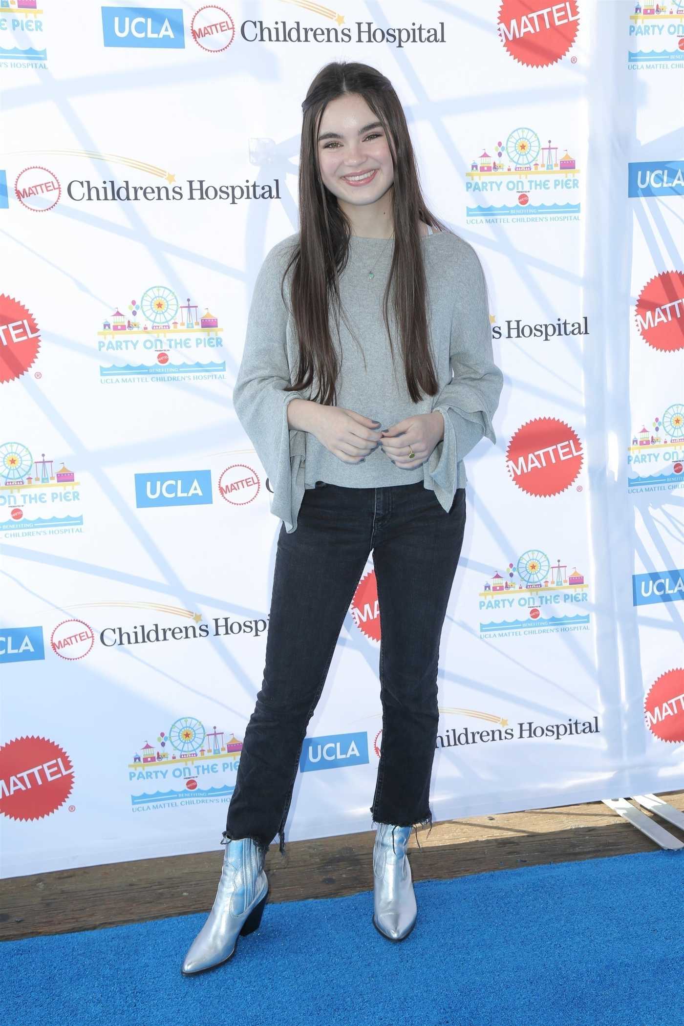 Landry Bender Attends the 19th Annual Party on the Pier in Santa Monica 11/18/2018