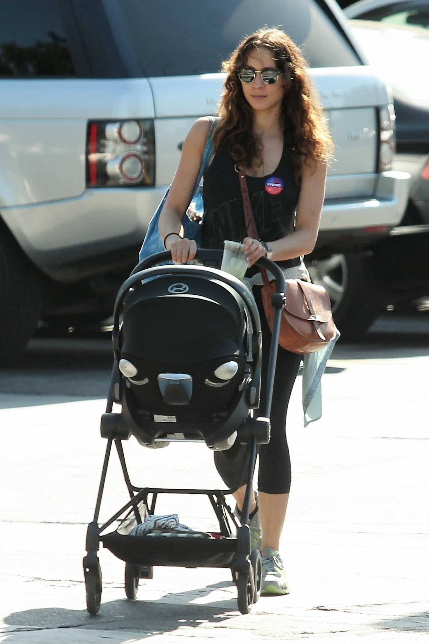 Troian Bellisario Takes Her Daughter to Local Polling Place in Los Angeles 11/06/2018