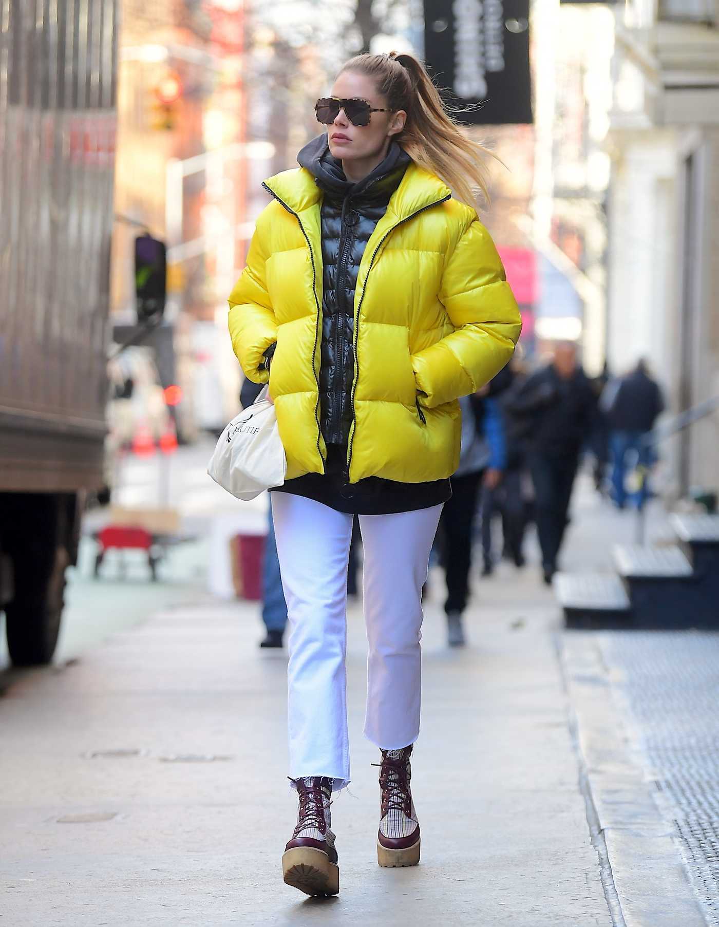 Doutzen Kroes in a Yellow Puffer Jacket Was Seen Out in New York 01/25/2019