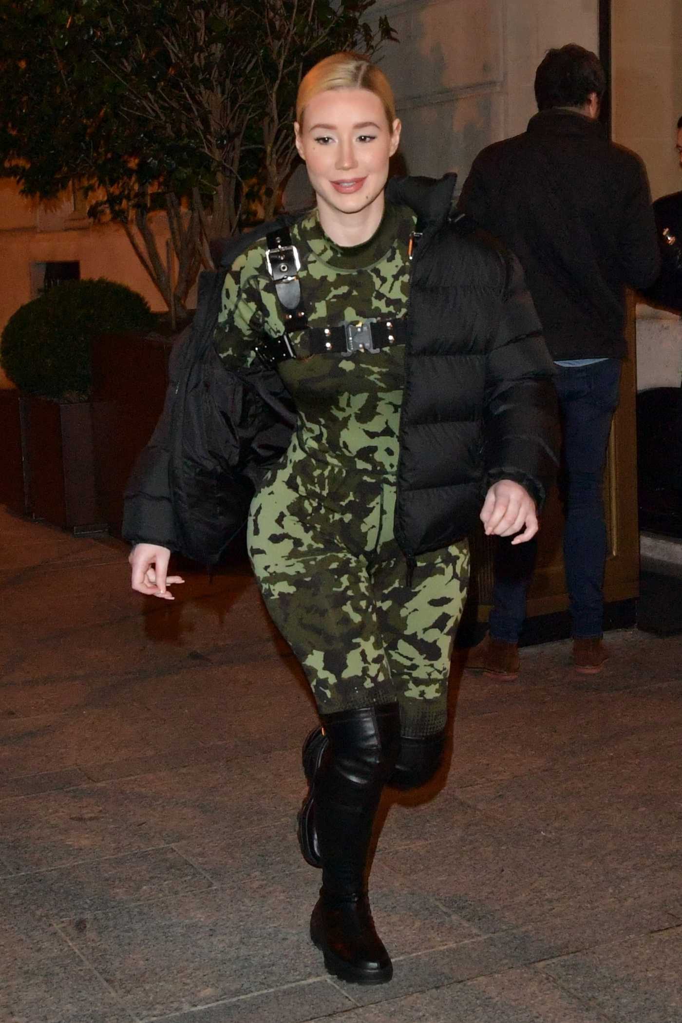 Iggy Azalea in a Black Puffer Jacket Was Seen Out in Paris 01/20/2019