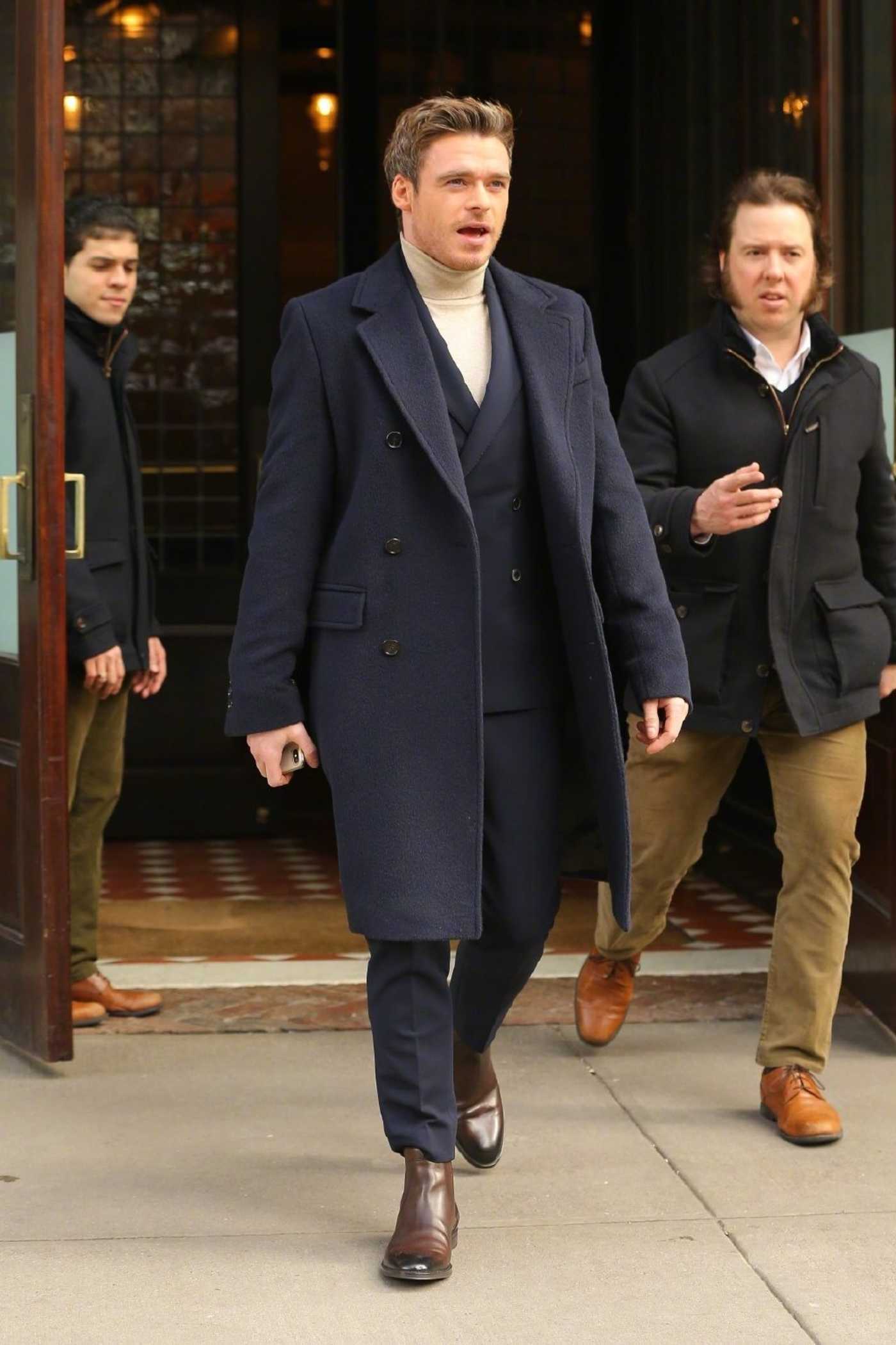 Richard Madden Leaves His Hotel in New York 02/13/2019