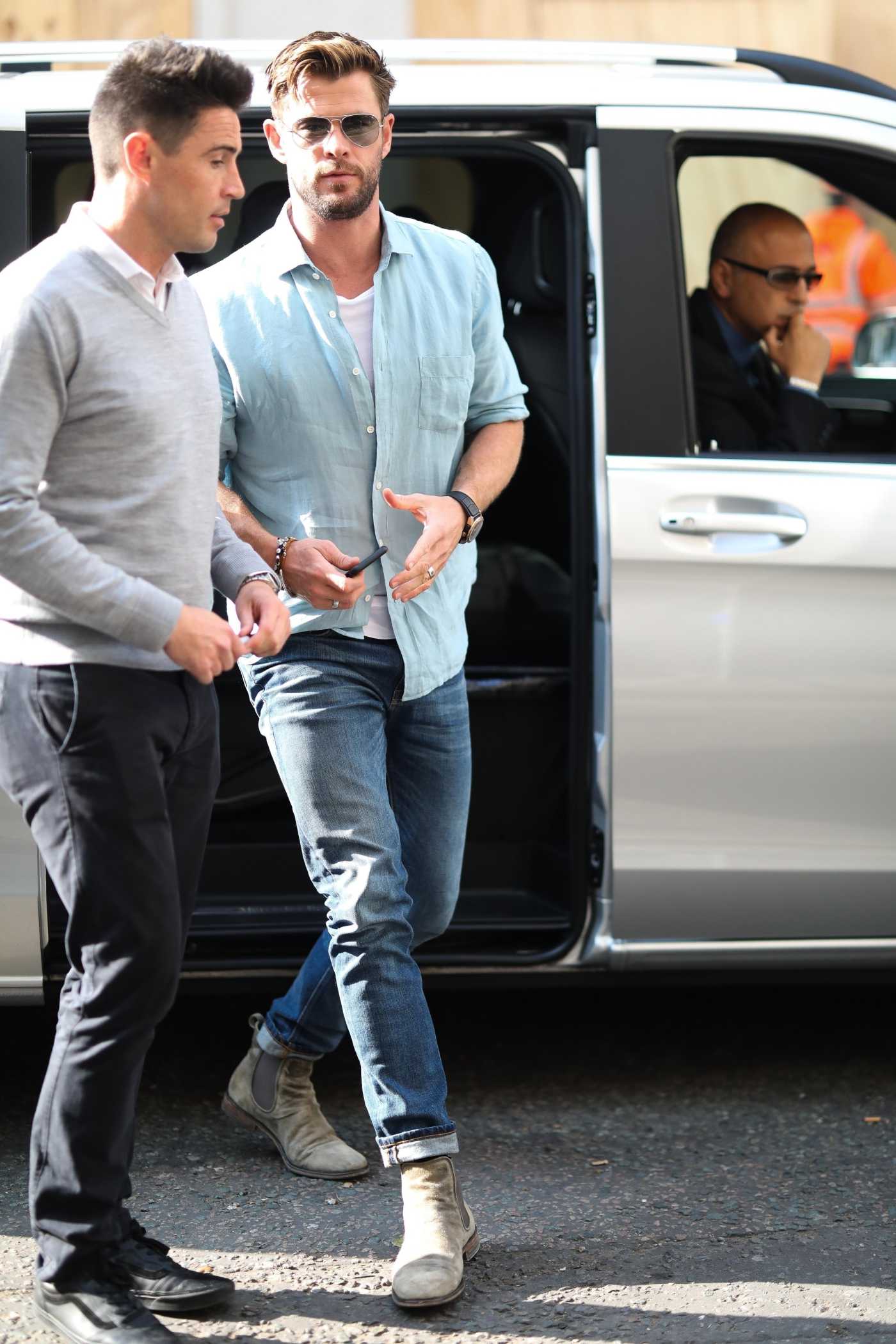Chris Hemsworth Arrives at BBC Radio 2 Studio in London 06/03/2019