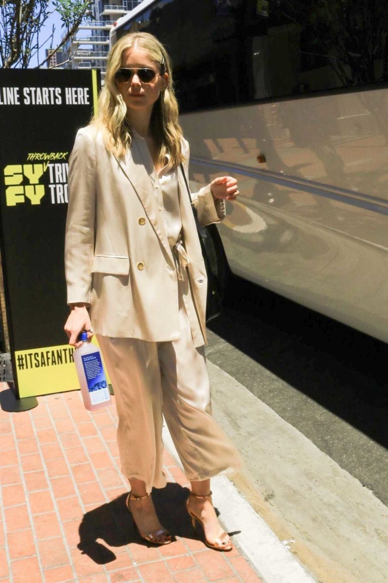 Erin Moriarty in a Beige Suit