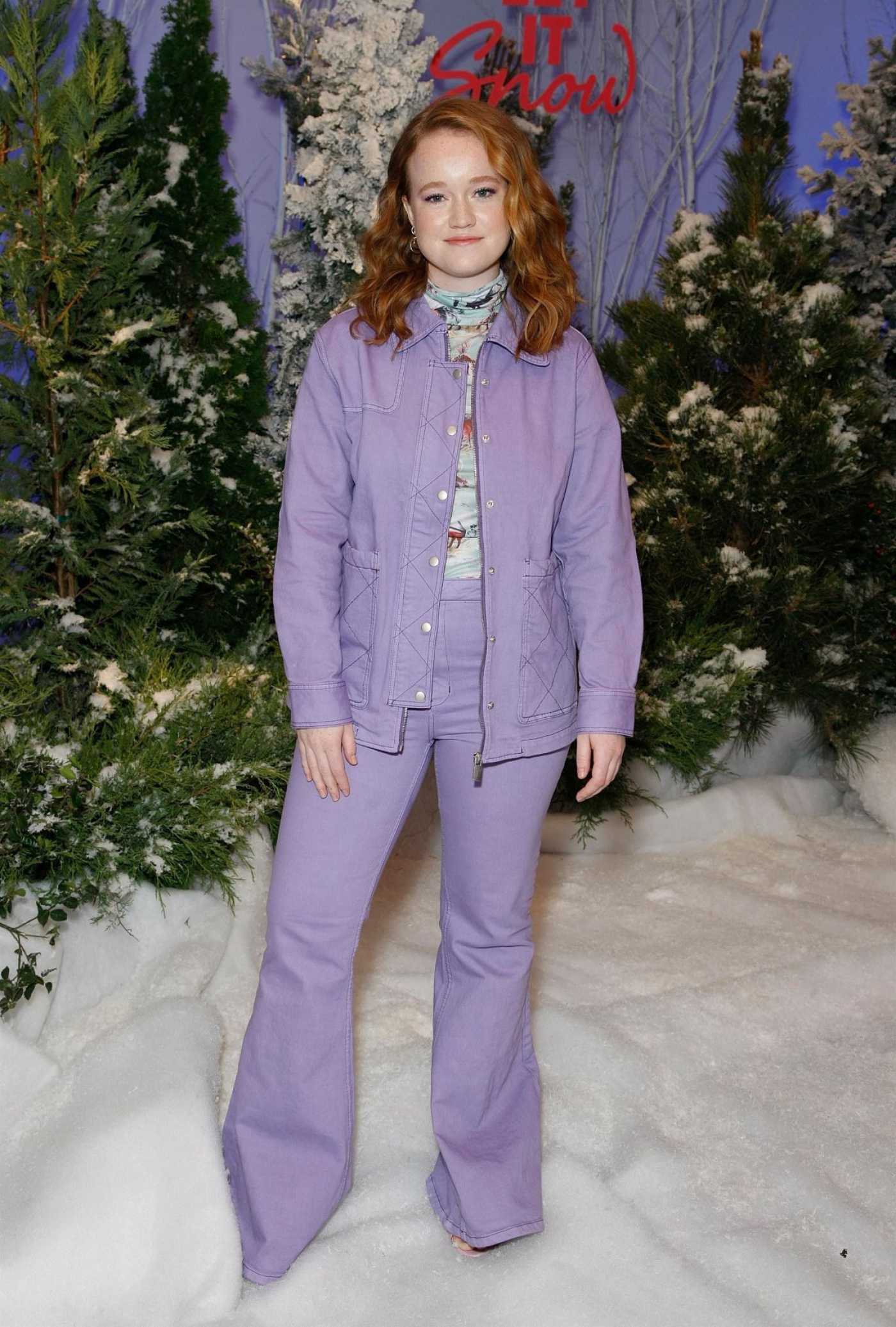 Liv Hewson Attends Netflix's Let It Snow Photocall at the Beverly Wilshire Four Seasons Hotel in Beverly Hills 11/01/2019