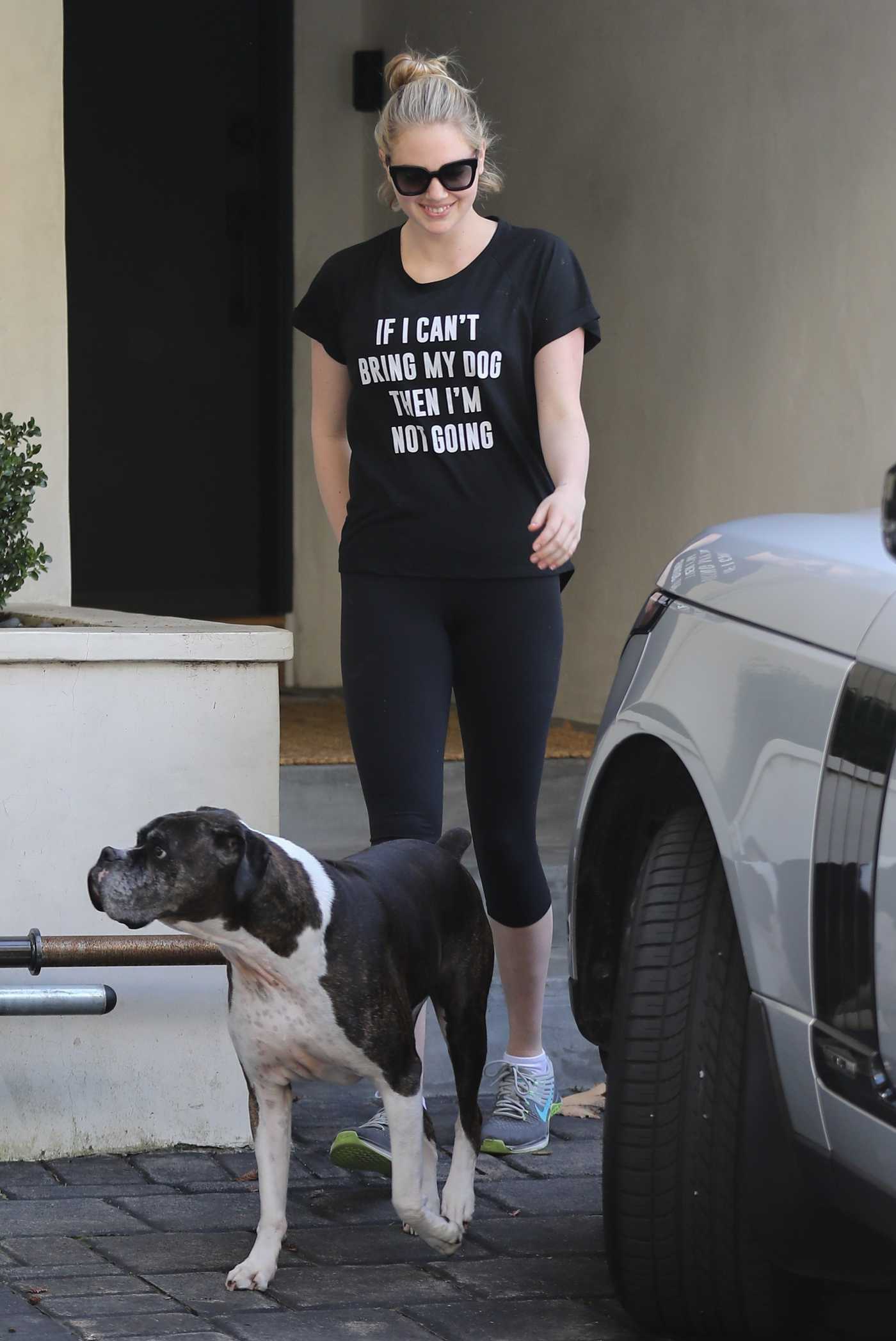 Kate Upton in a Black Tee Leaves Bruno's Gym in Beverly Hills 01/07/2020
