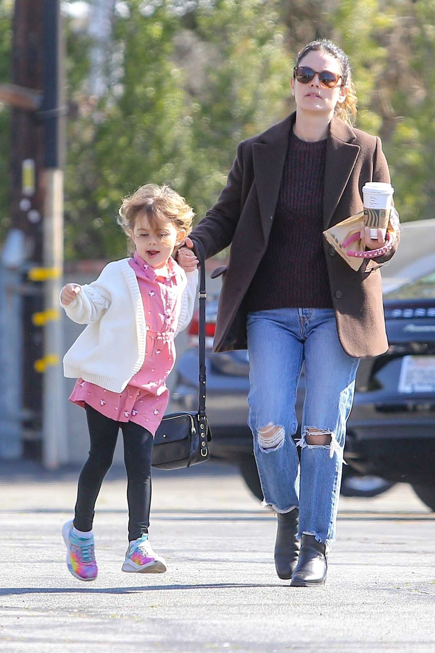 Rachel Bilson in a Blue Ripped Jeans Was Seen Out with Her Daughter in Pasadena 02/14/2020