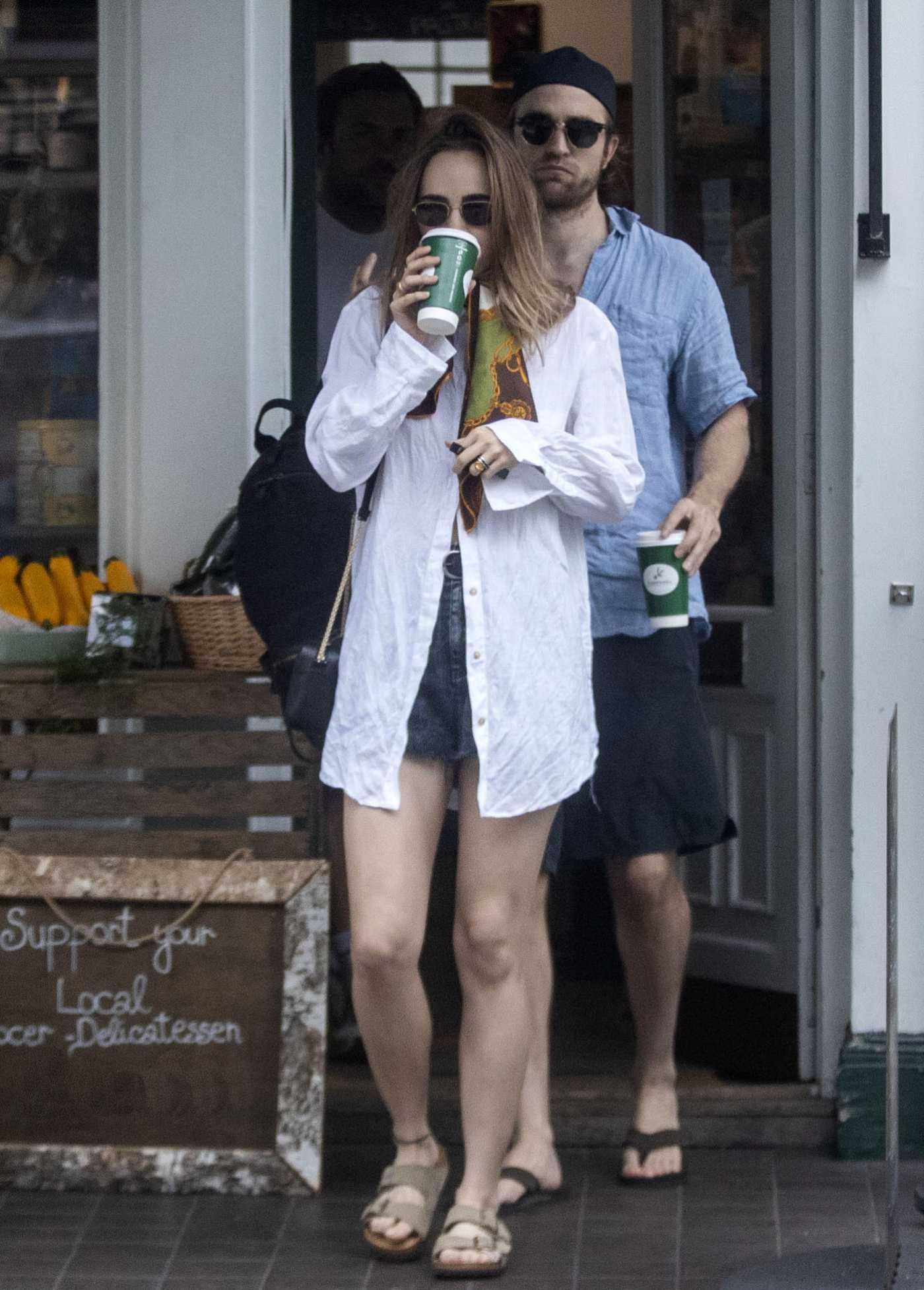 Robert Pattinson in a Black Flip-Flops Was Seen Out with Suki Waterhouse in London 06/17/2020