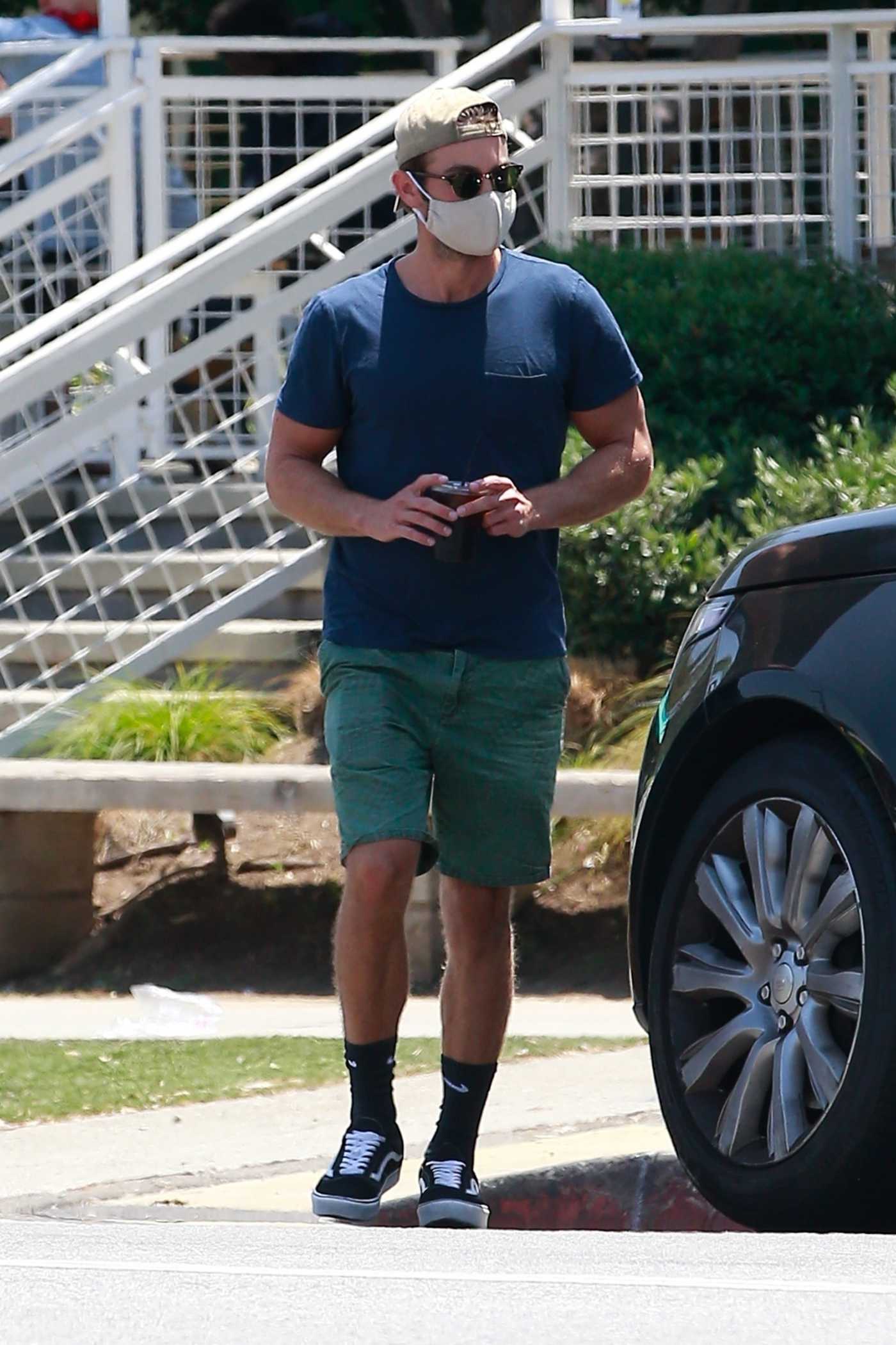 Chace Crawford in a Blue Tee Was Seen Out in Los Feliz 07/24/2020