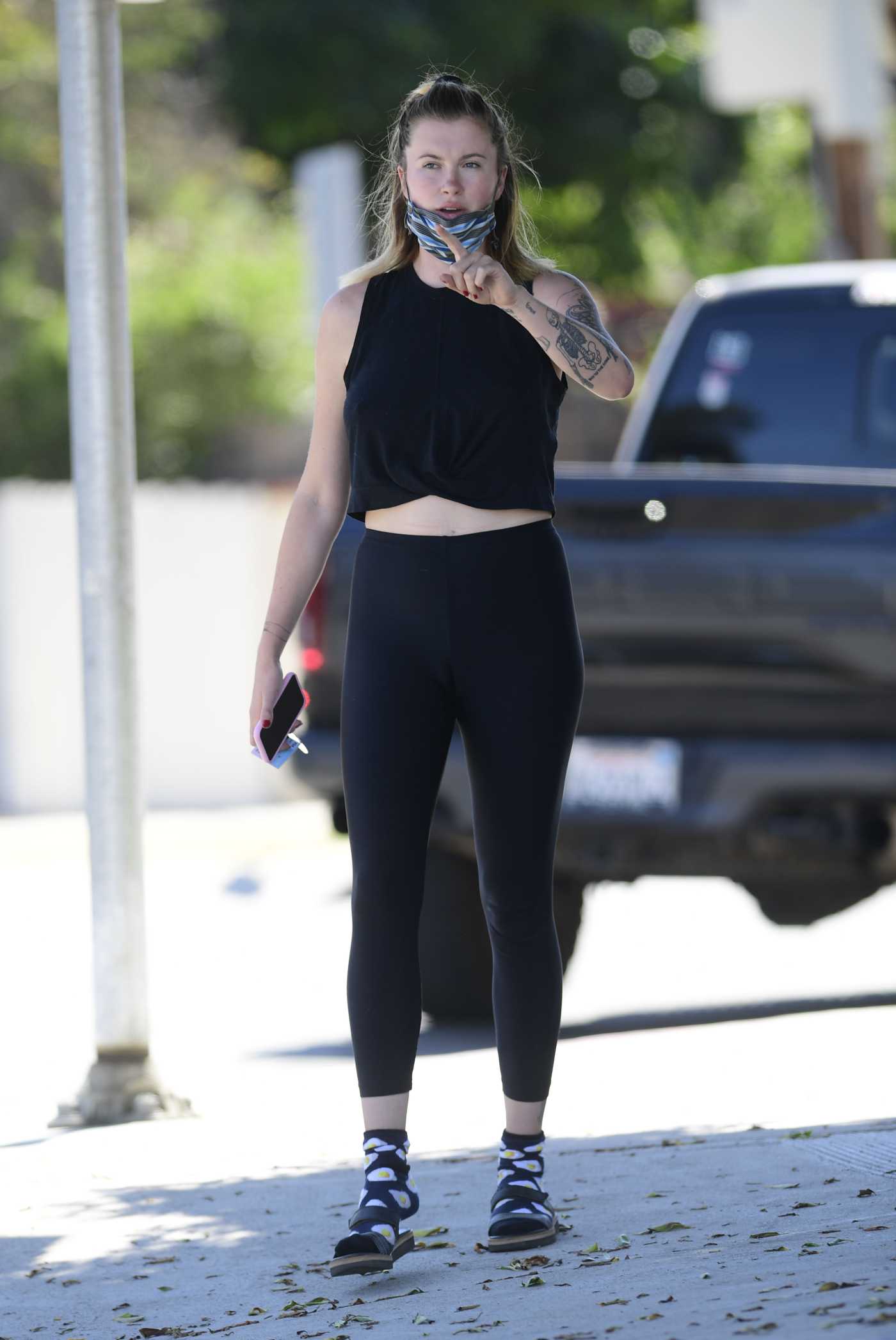 Ireland Baldwin in a Black Top Was Seen Out in Los Angeles 07/06/2020