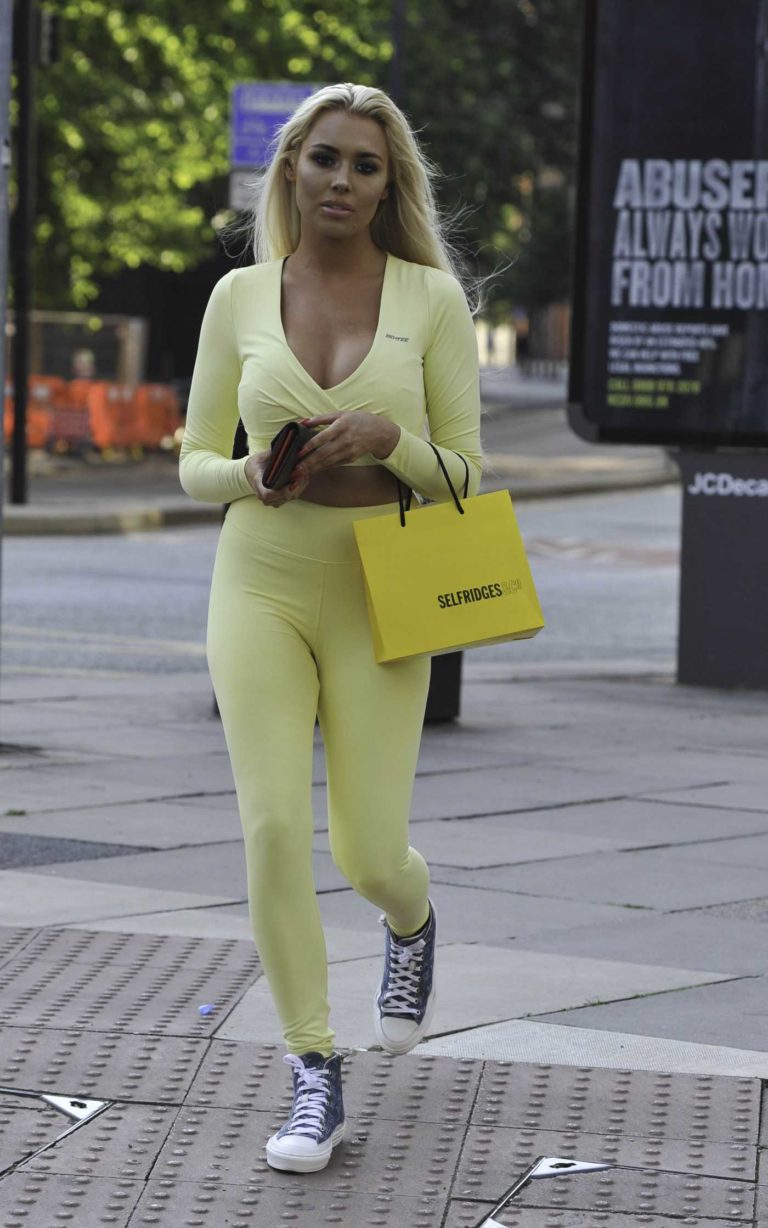 Shannen Reilly McGrath in a Yellow Gym Clothes