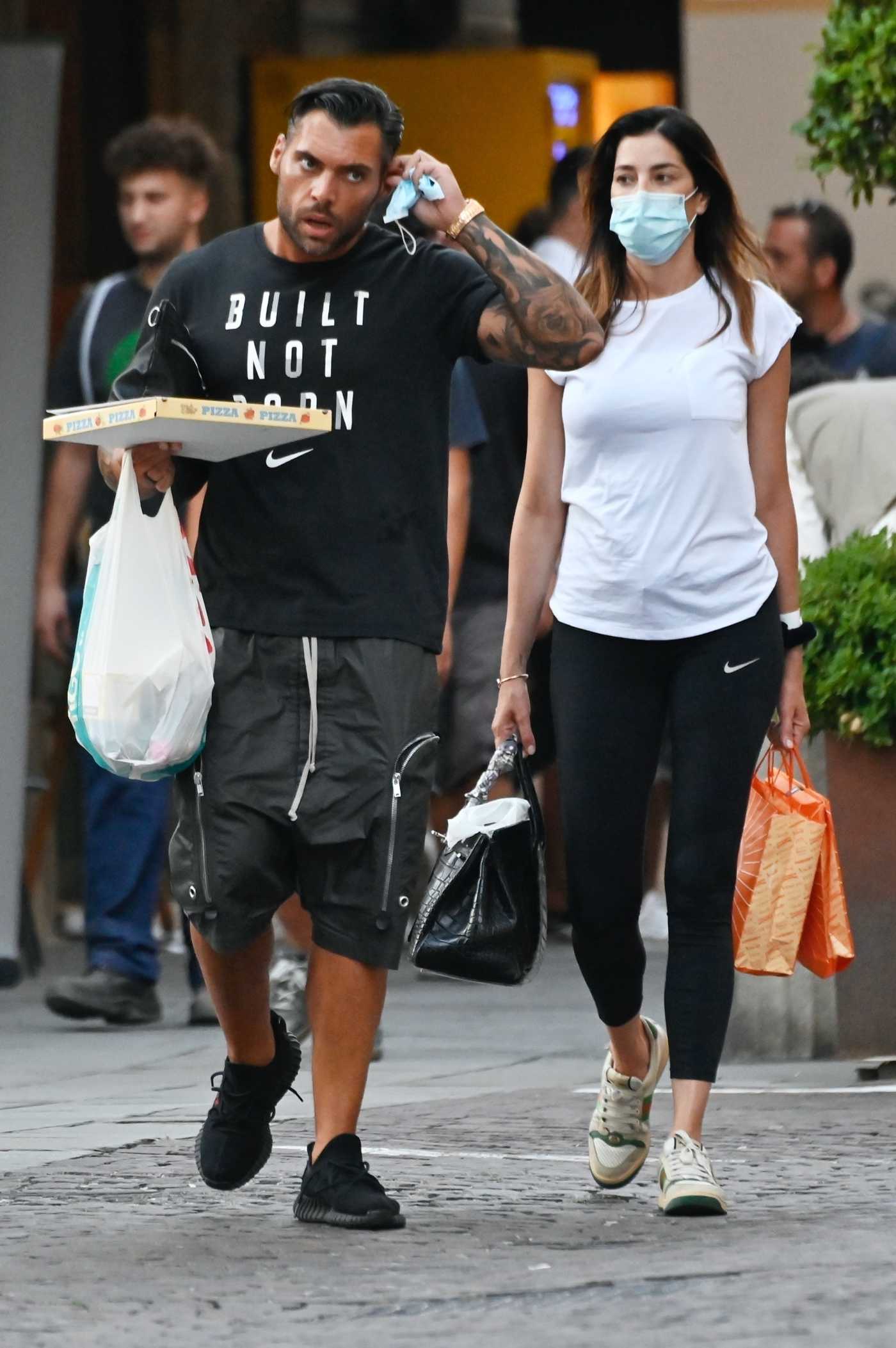 Aida Yespica in a White Tee Was Seen Out with Geppy Lama in Padua 08/20/2020