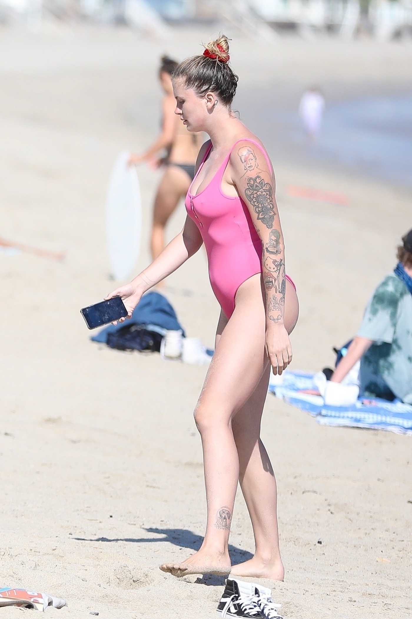 Ireland Baldwin in a Pink Swimsuit on the Beath in Malibu 08/30/2020