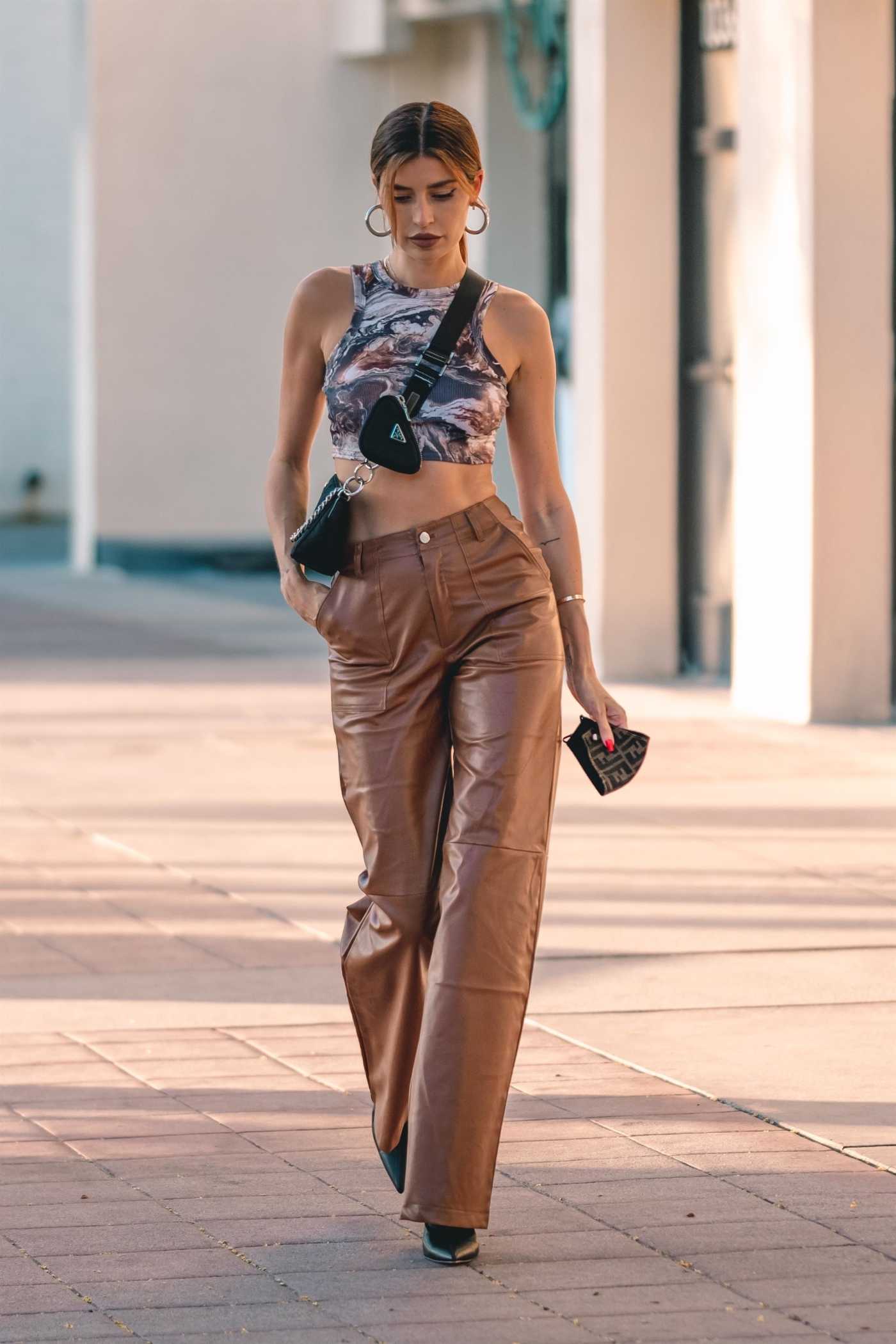 Nicole Williams in a Tan Pants Was Seen Out in Los Angeles 09/23/2020