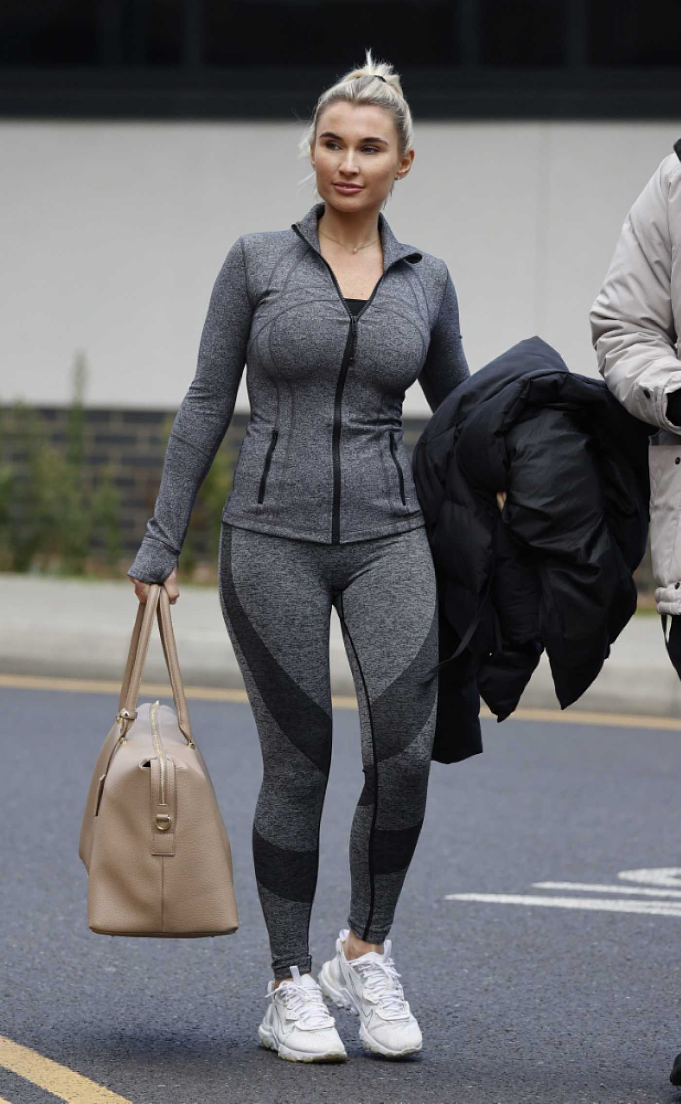 Billie Faiers in a Grey Workout Ensemble Leaves Ice Rink in Essex 11/26/2020