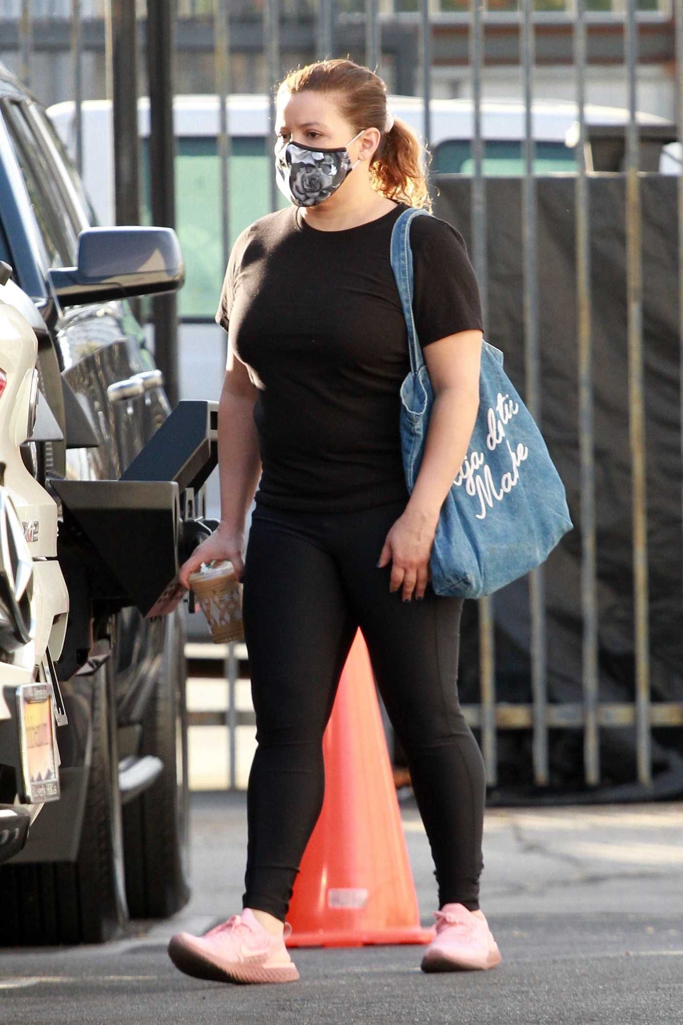 Justina Machado in a Black Tee Arrives at the DWTS Studio in Los Angeles 11/21/2020
