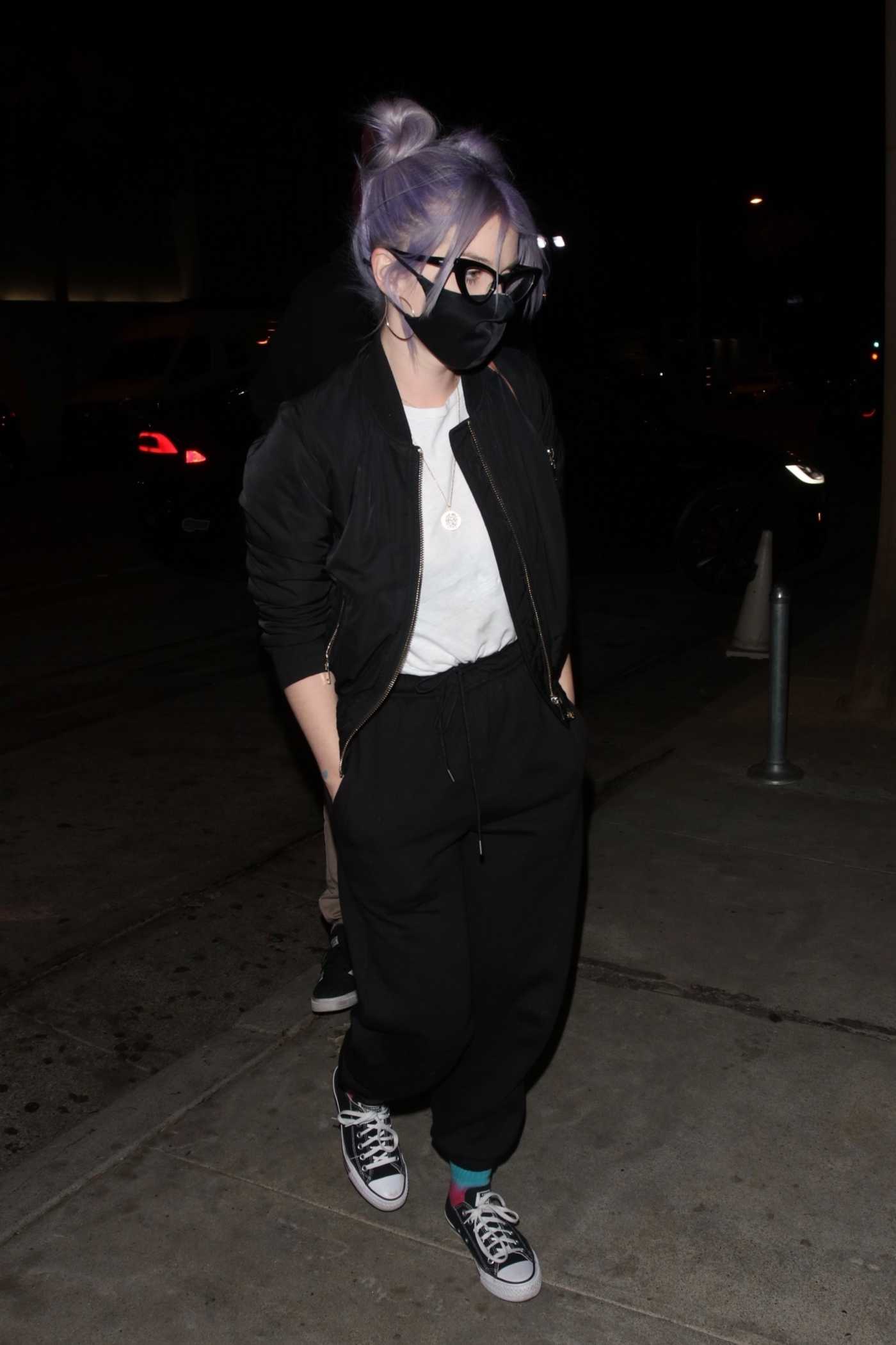 Kelly Osbourne in a Black Bomber Jacket Arrives for Dinner with Her Mystery Man at Craig's in West Hollywood 11/11/2020