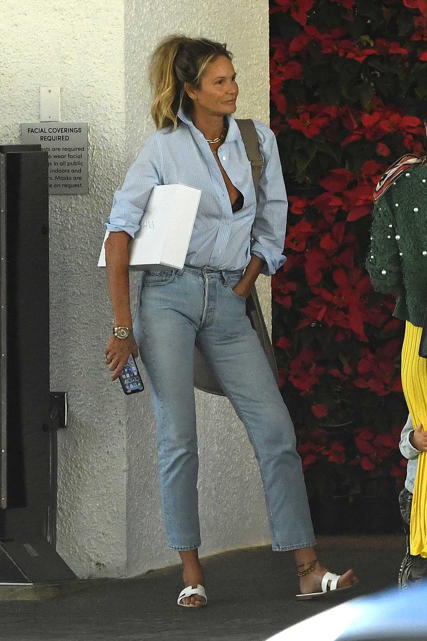 Elle Macpherson in a Striped Shirt Shopped at a Mall in Miami 12/19/2020