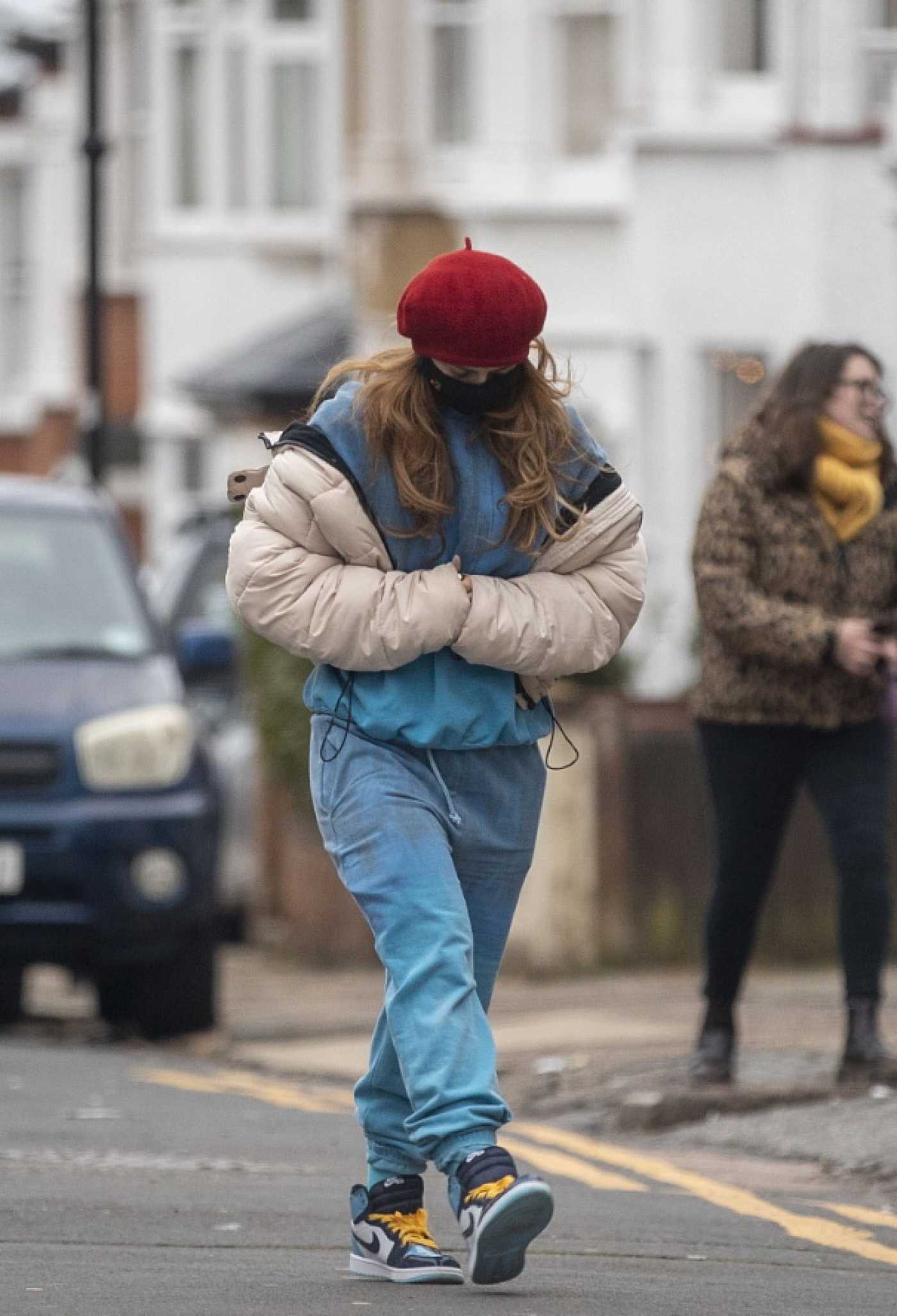 Maisie Smith in a Red Beret Was Seen Out in Essex 12/29/2020