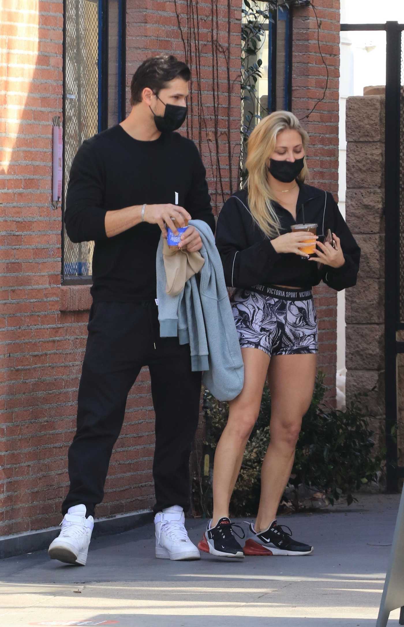 Cassie Scerbo in a Black Protective Mask Was Seen Out with a Friend in Los Angeles 02/11/2021