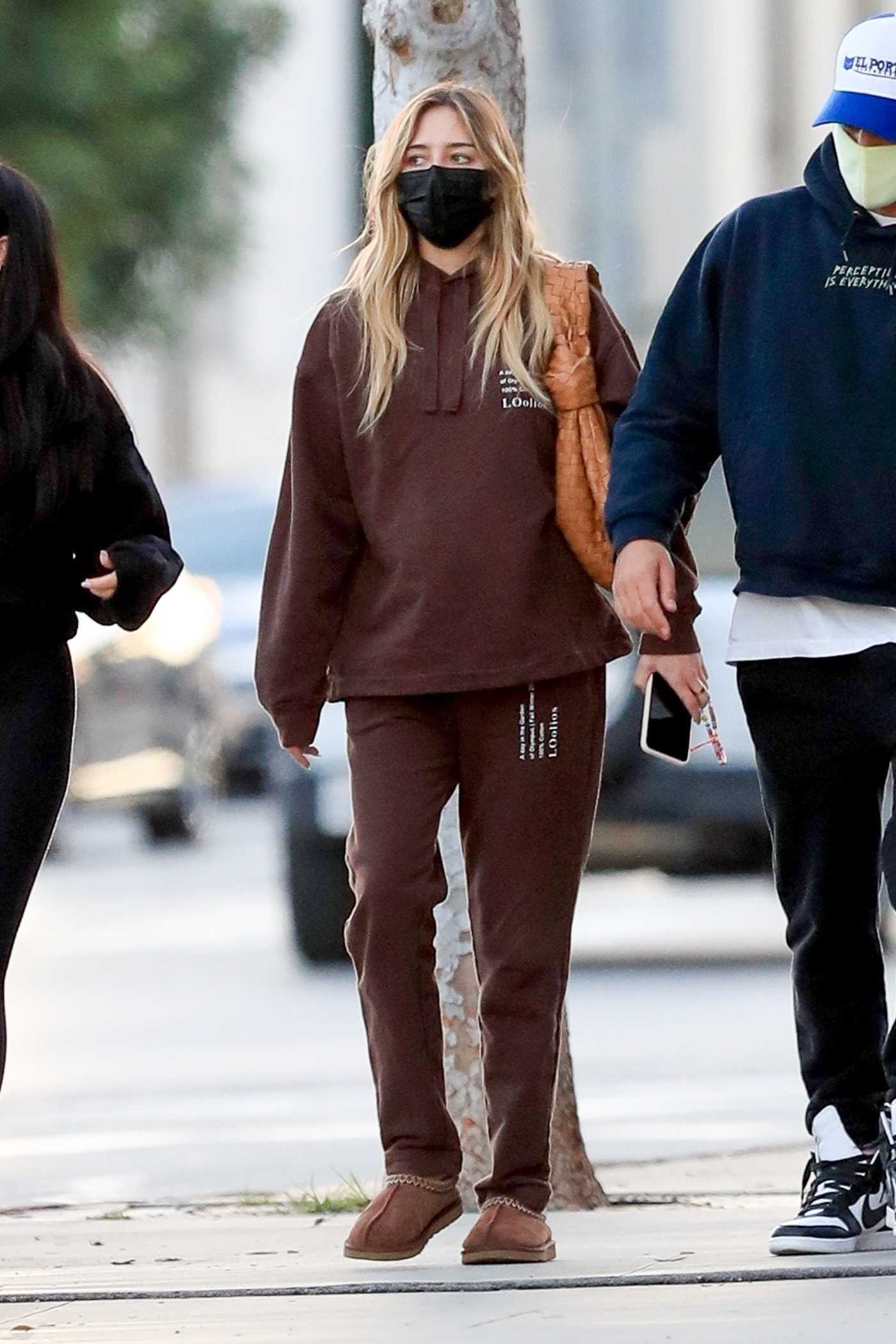 Delilah Belle Hamlin in a Brown Sweatsuit Was Seen Out in West Hollywood 02/02/2021
