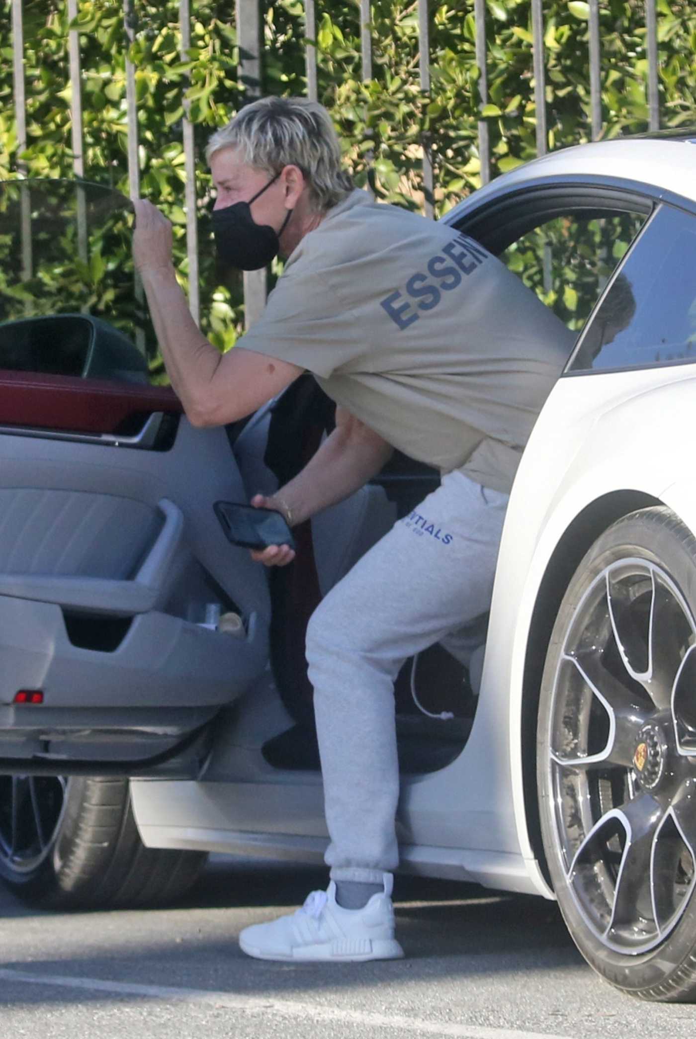 Ellen Degeneres in a White Sneakers Was Seen Out in Montecito 02/27/2021