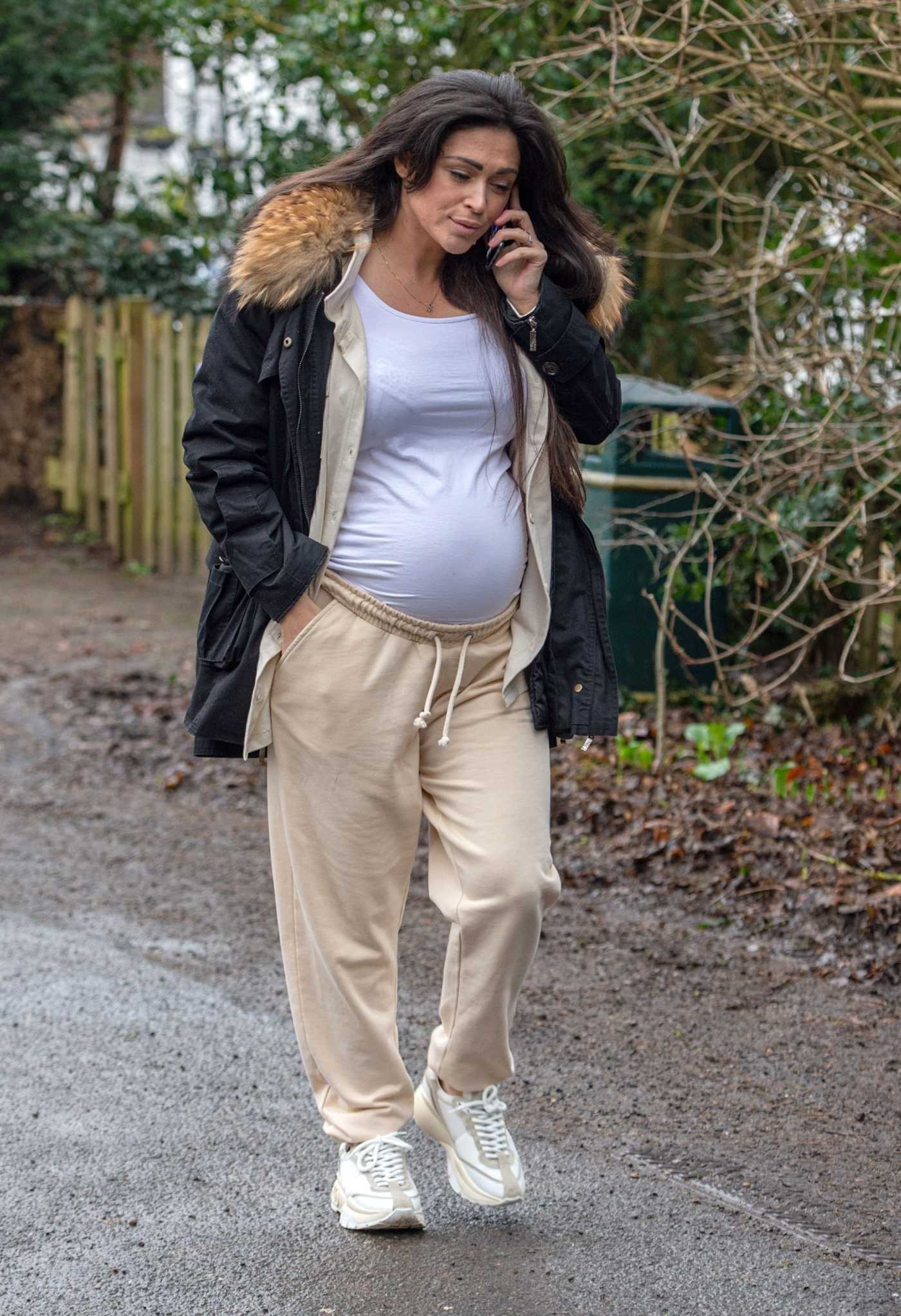 Casey Batchelor in a Beige Sweatpants Was Seen Out in Hertfordshire 03/18/2021