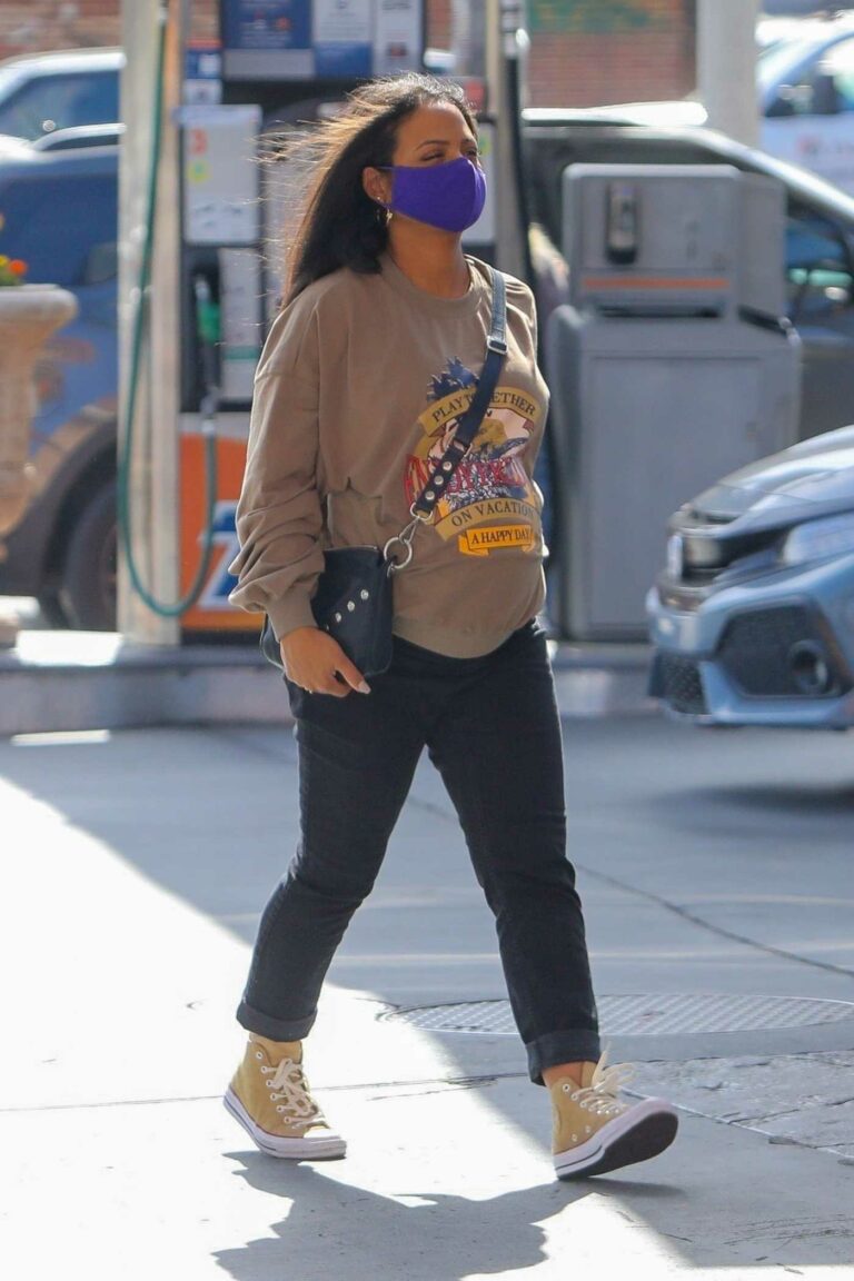 Christina Milian in a Tan Sweatshirt