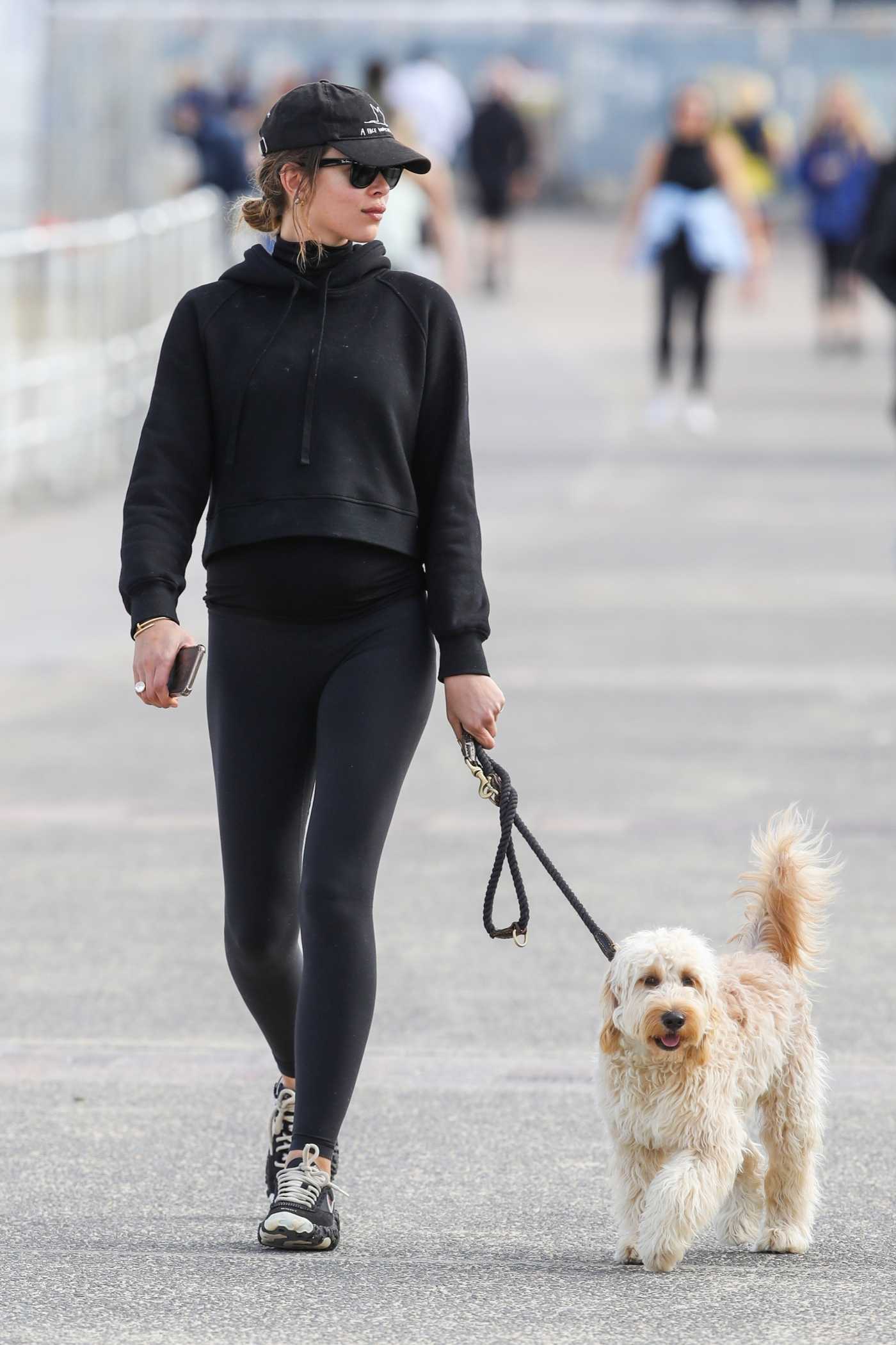 Georgia Fowler in a Black Outfit Walks Her Pooch in Sydney 07/19/2021