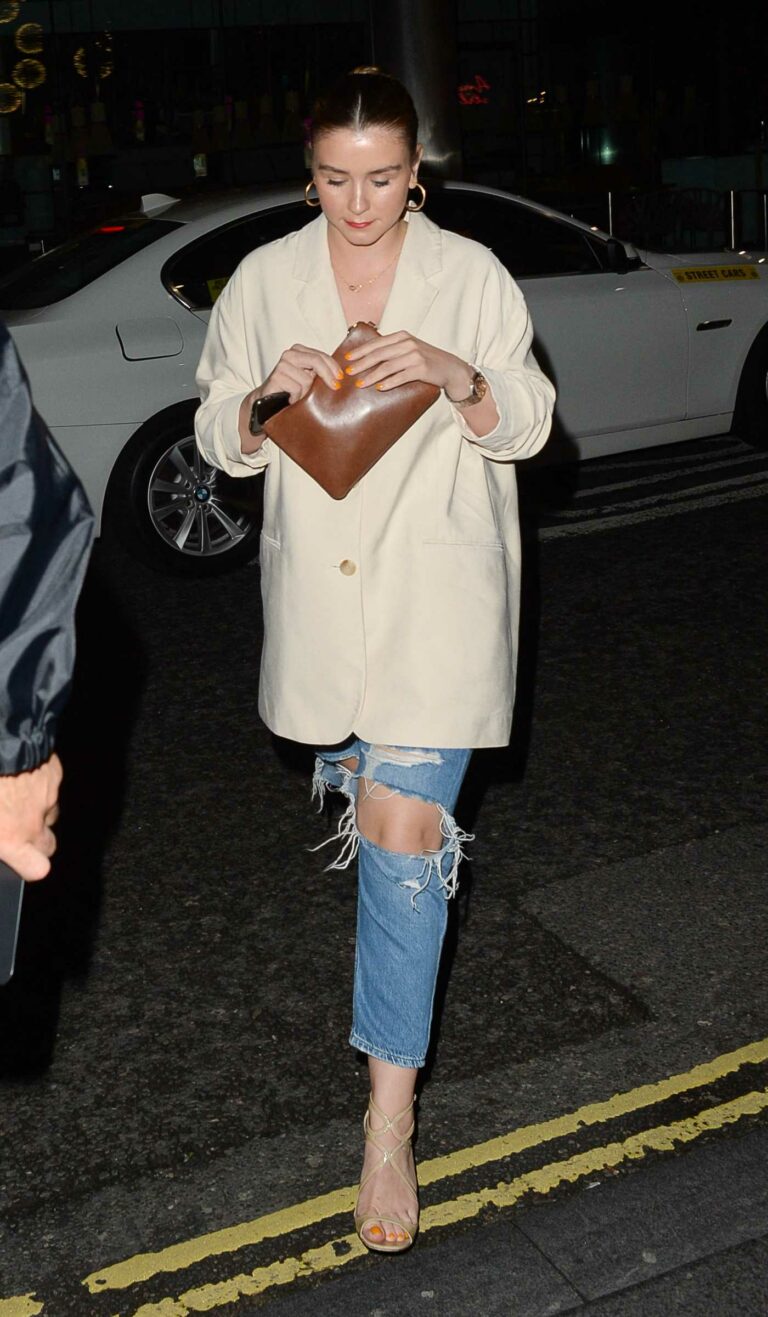 Brooke Vincent in a Blue Ripped Jeans