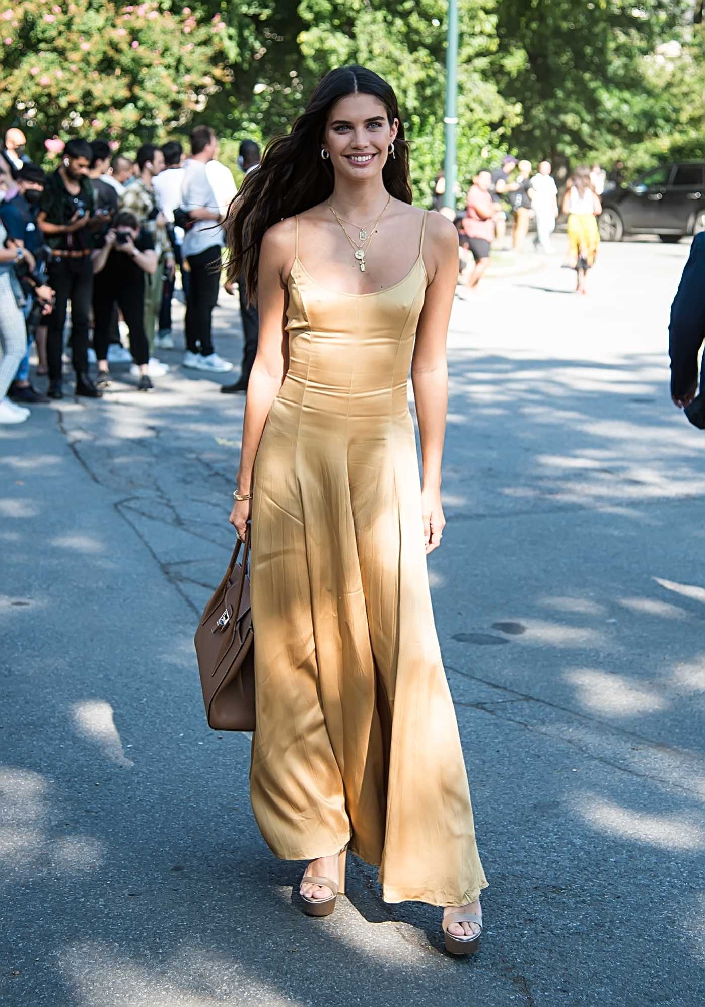 Sara Sampaio in a Yellow Dress Arrives at the Michael Kors Collection SP22 Runway Show During NYFW in New York City 09/10/2021