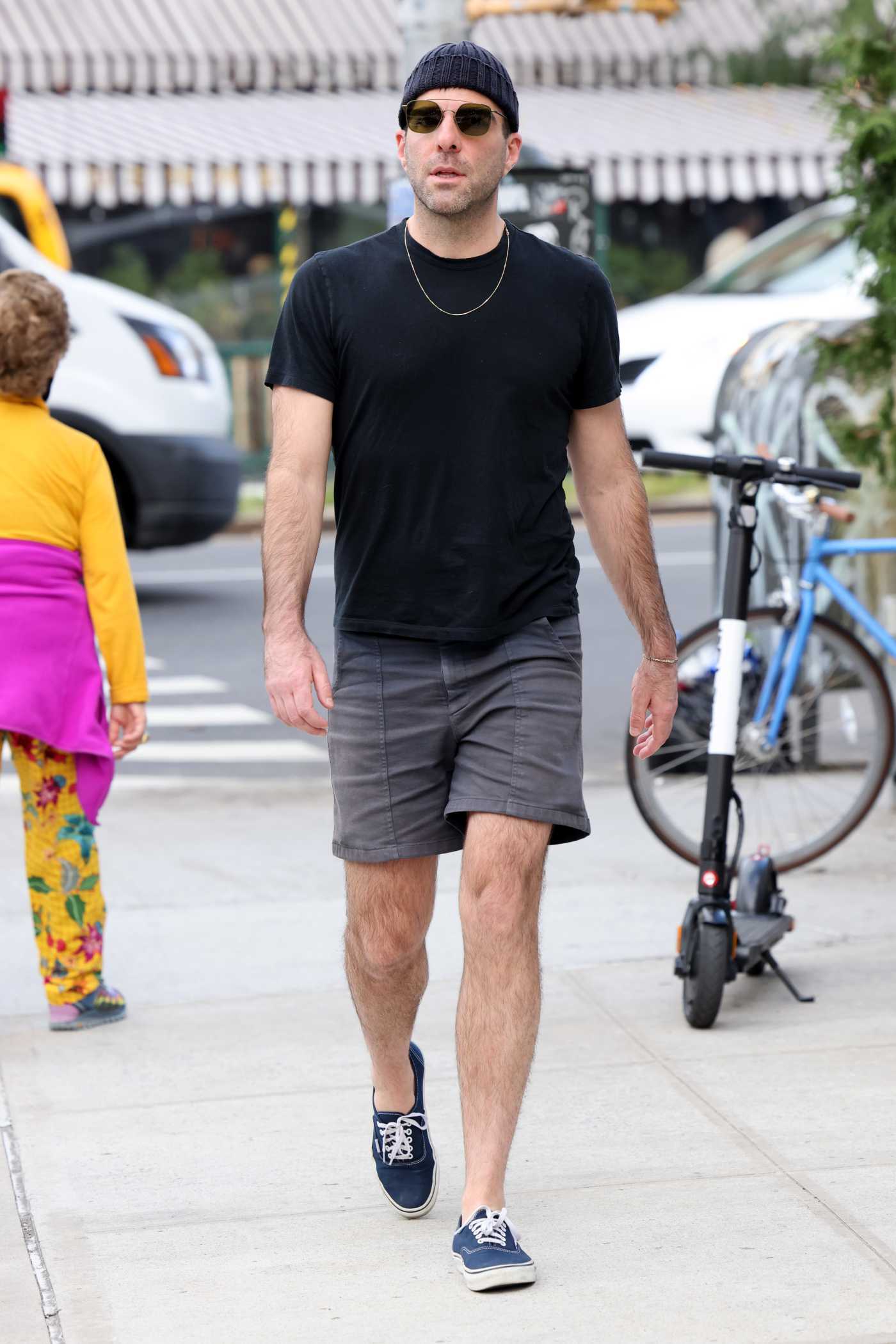 Zachary Quinto in a Black Tee Was Seen Out in New York 09/22/2021