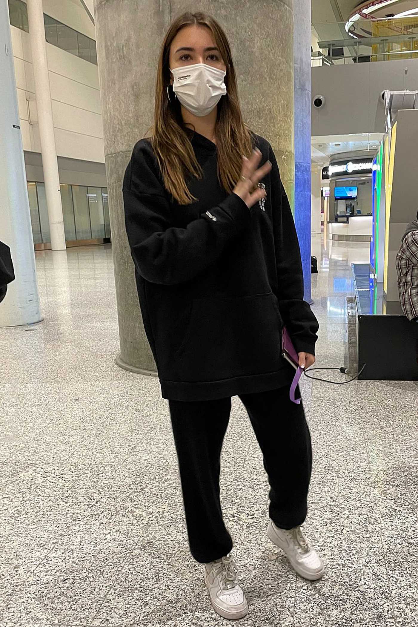 Madison Beer in a Black Hoodie Greets Fans in Toronto 10/18/2021