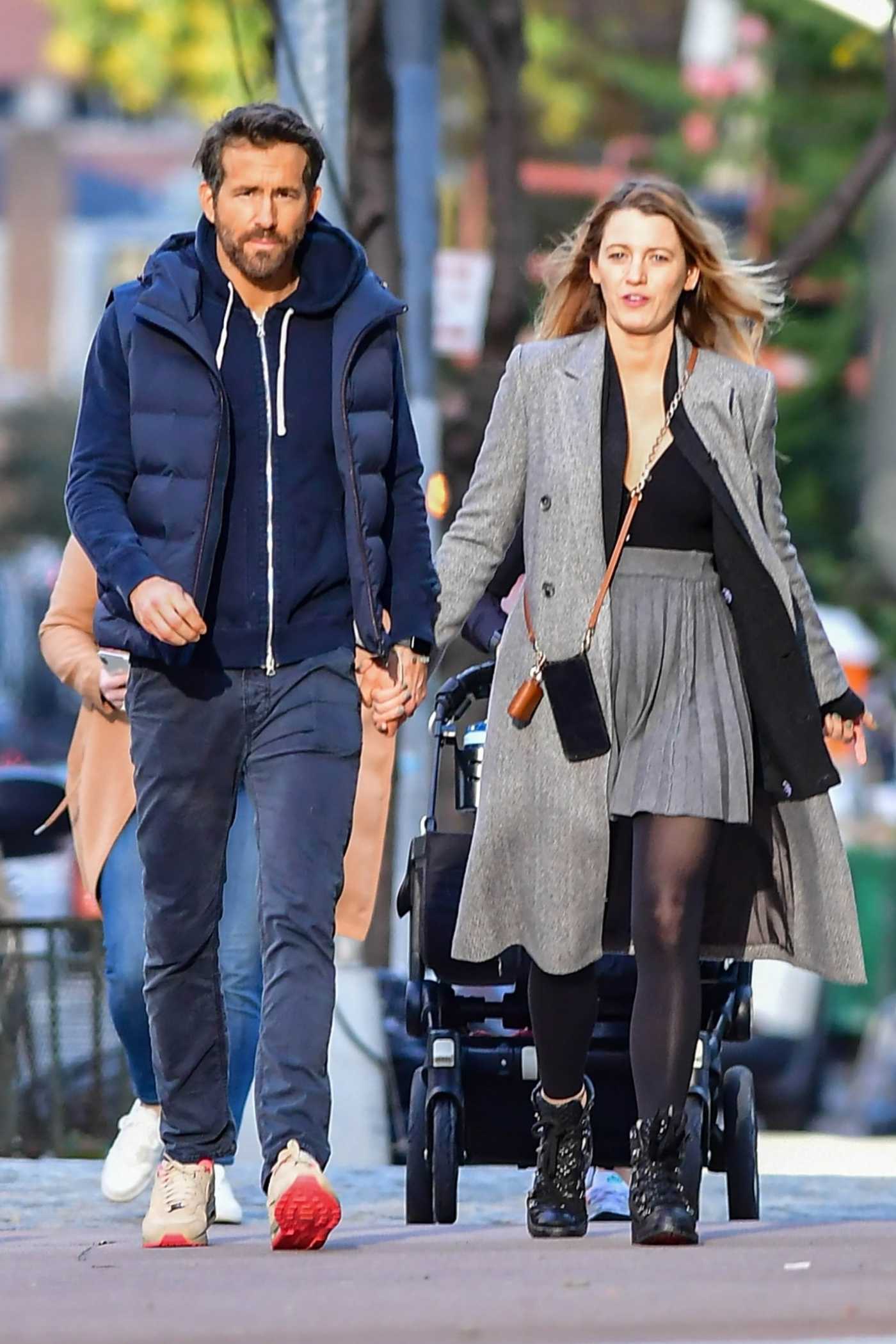 Blake Lively in a Grey Coat Was Seen Out with Ryan Reynolds in New York 11/11/2021
