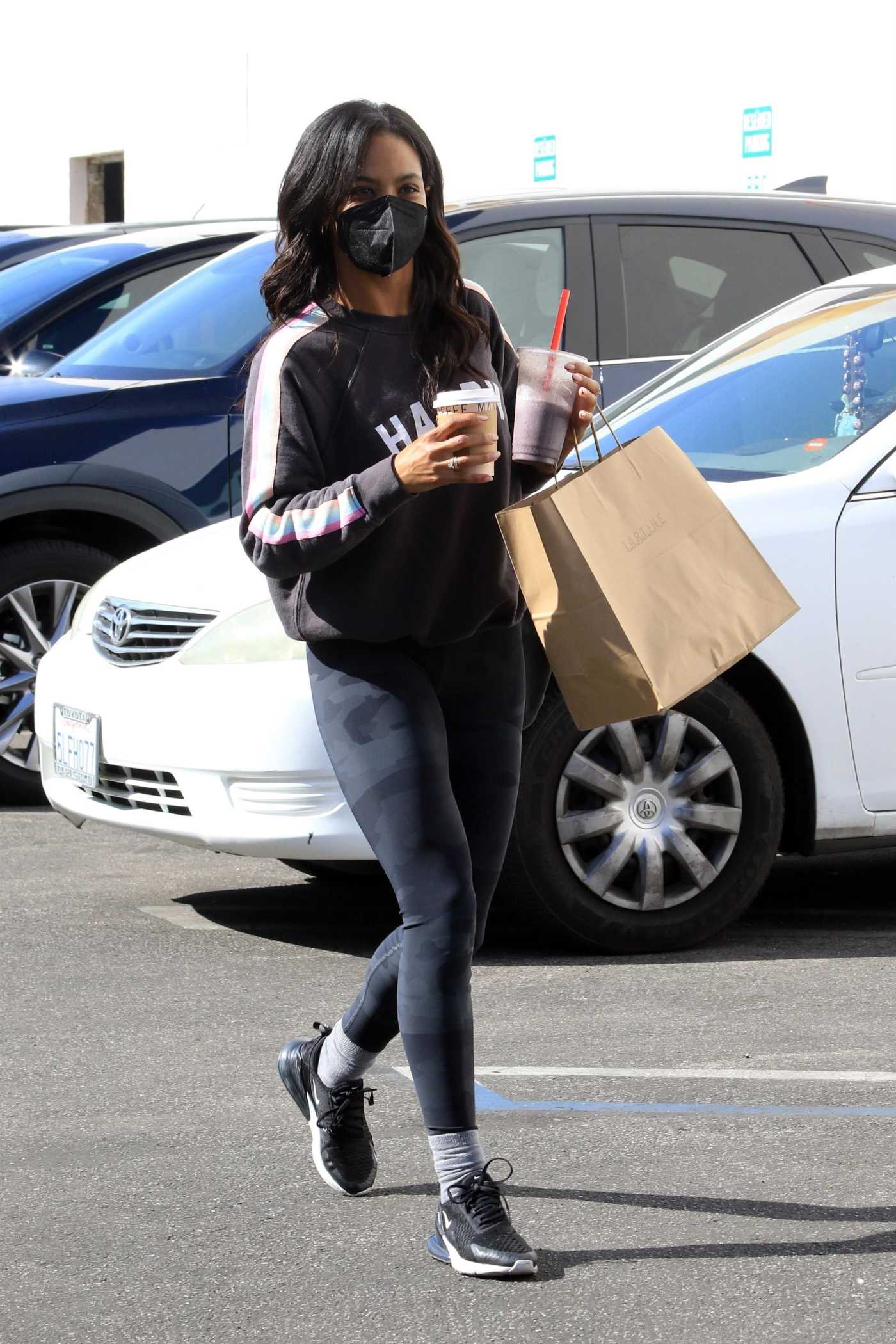 Britt Stewart in a Black Protective Mask Arrives at the Dancing With The Stars Rehearsal Studio in Los Angeles 11/05/2021