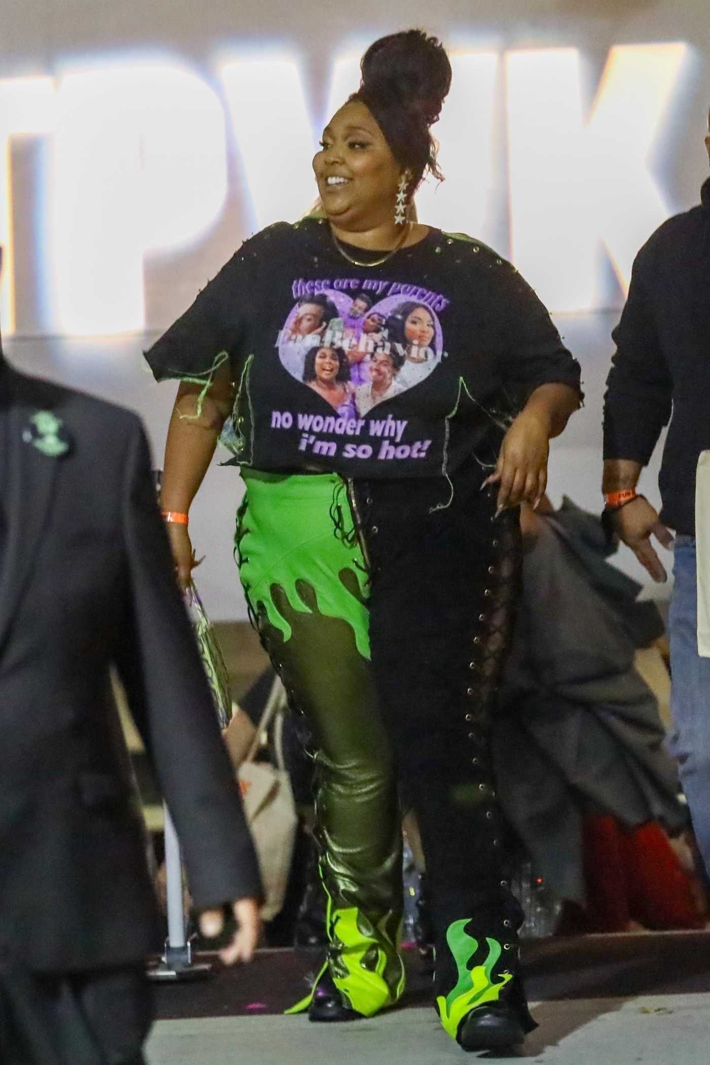Lizzo Arrives at Harry Styles Love on Tour Concert at The Forum in Los Angeles 11/19/2021