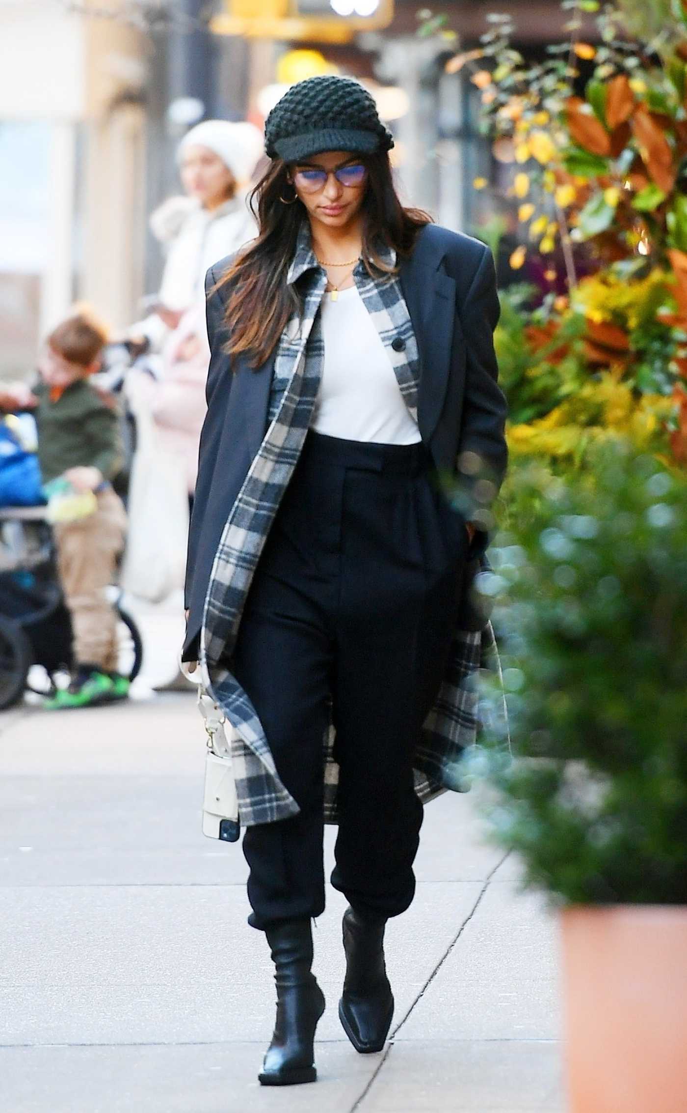 Camila Alves in a Black Blazer Was Seen Out in Tribeca in NYC 12/14/2021