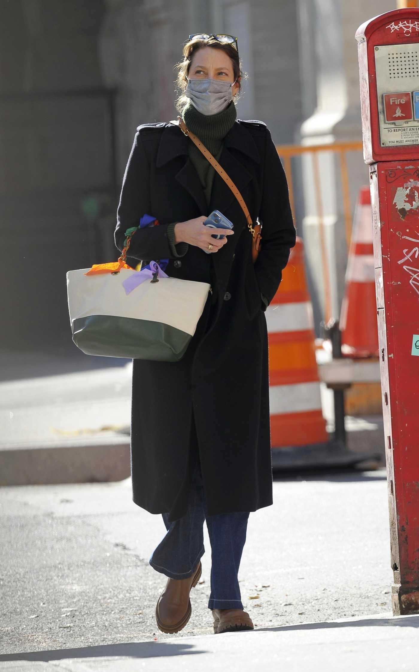 Christy Turlington in a Black Coat Was Seen Out in Tribeca in New York 12/14/2021