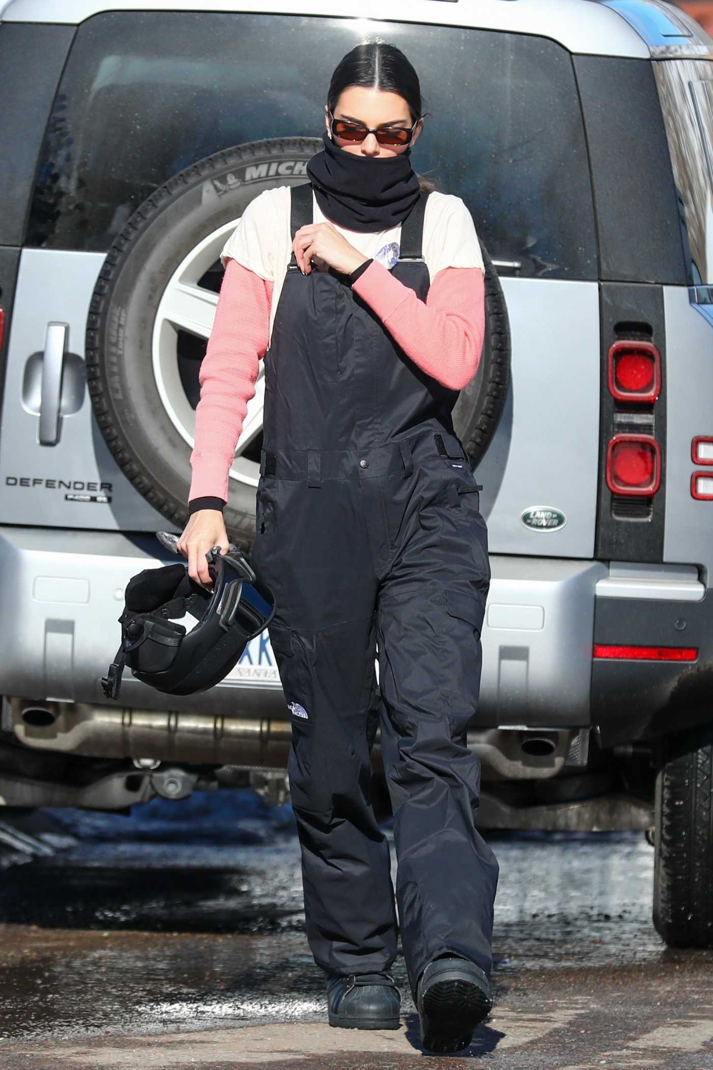 Kendall Jenner in a Black Jumpsuit Was Seen Out in Aspen 01/17/2022