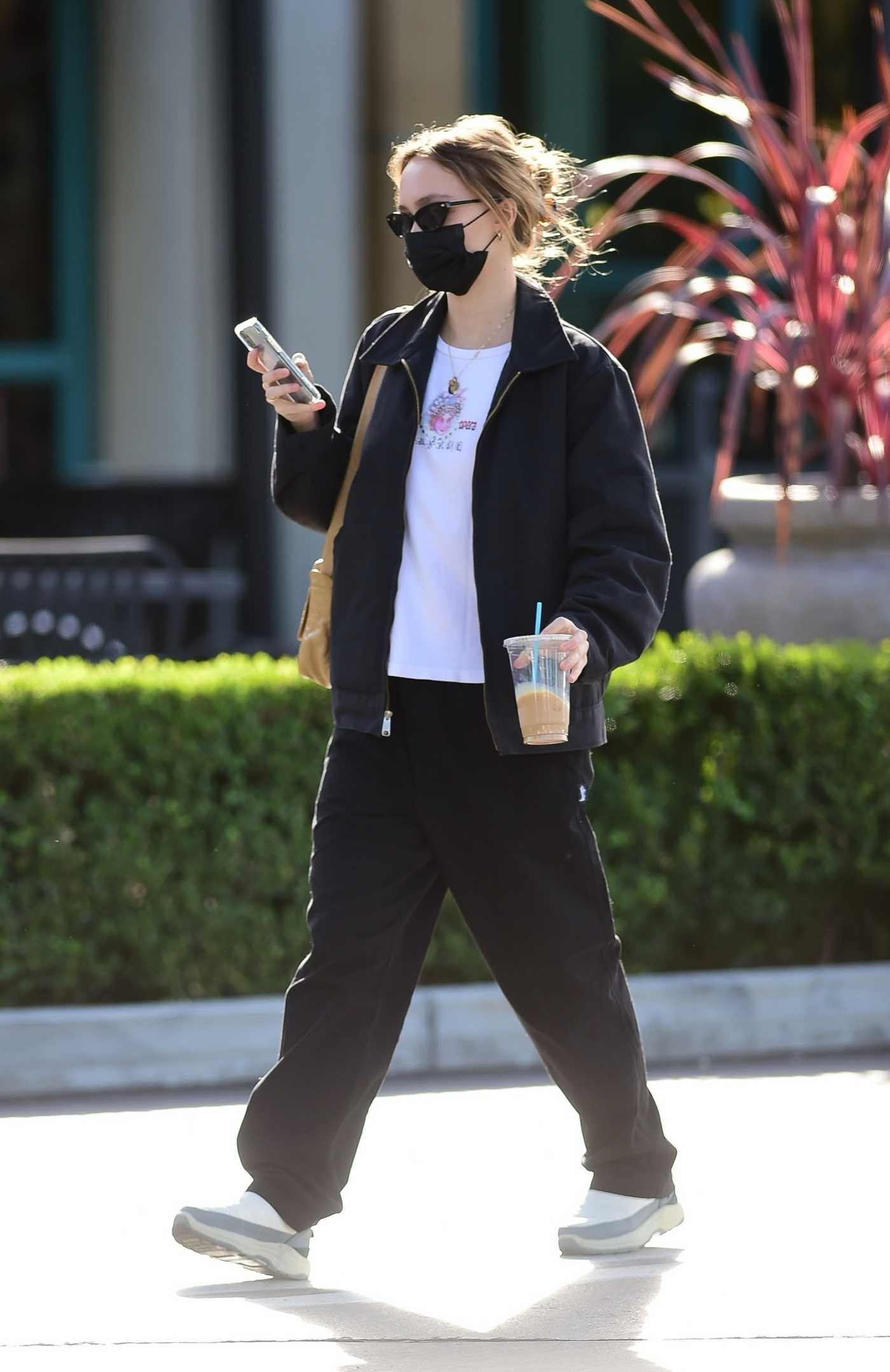 Lily-Rose Depp in a White Tee Does Some Grocery Shopping in Los Angeles 01/16/2022