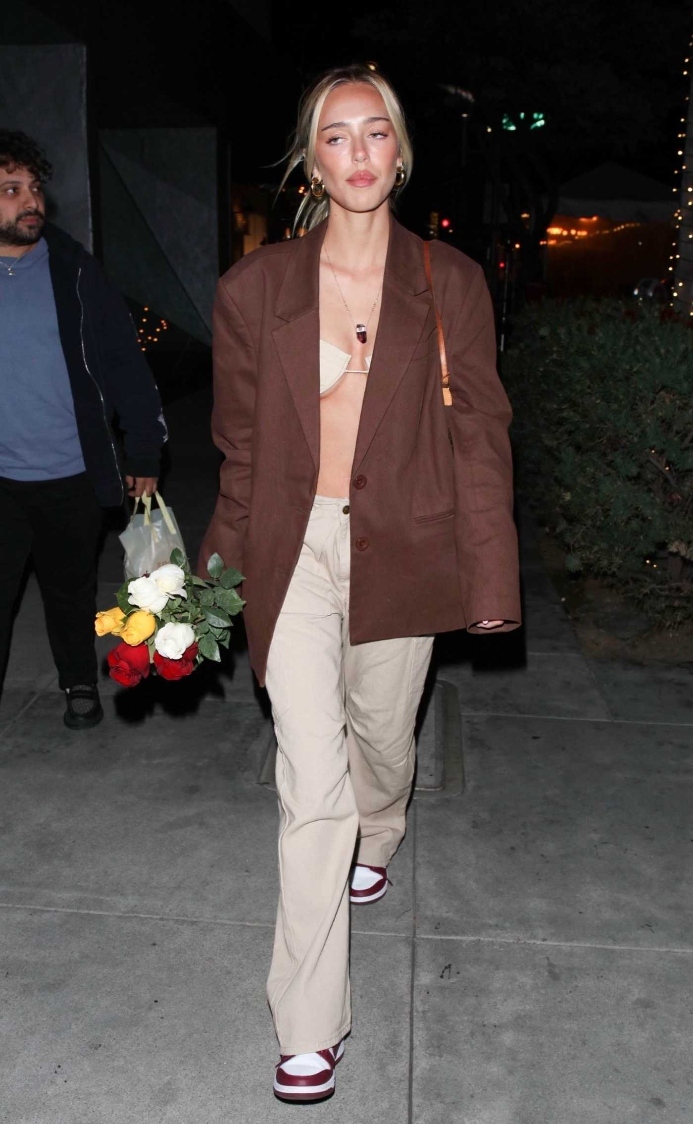 Delilah Hamlin in a Brown Blazer Clebrates Her 6-Month Sobriety with Friends at Il Pastaio in Beverly Hills 02/18/2022
